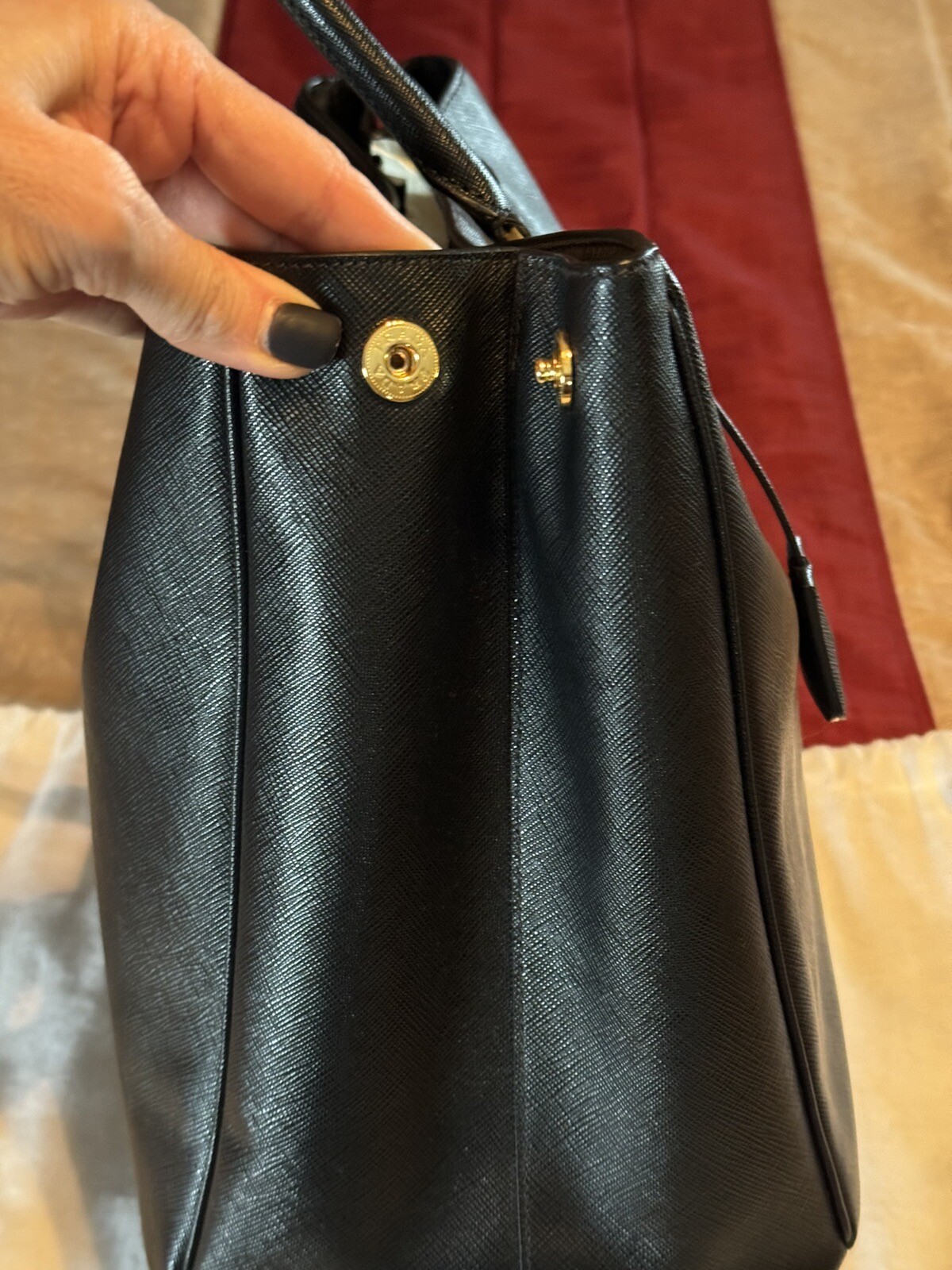 PRADA Black Saffiano Lux Leather Tote Bag BNI844