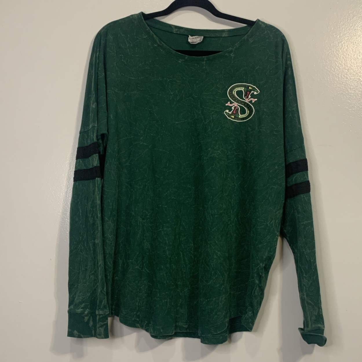 Southside Serpents Distressed Green Sz M Jersey Archie Comic Long Sleeve
