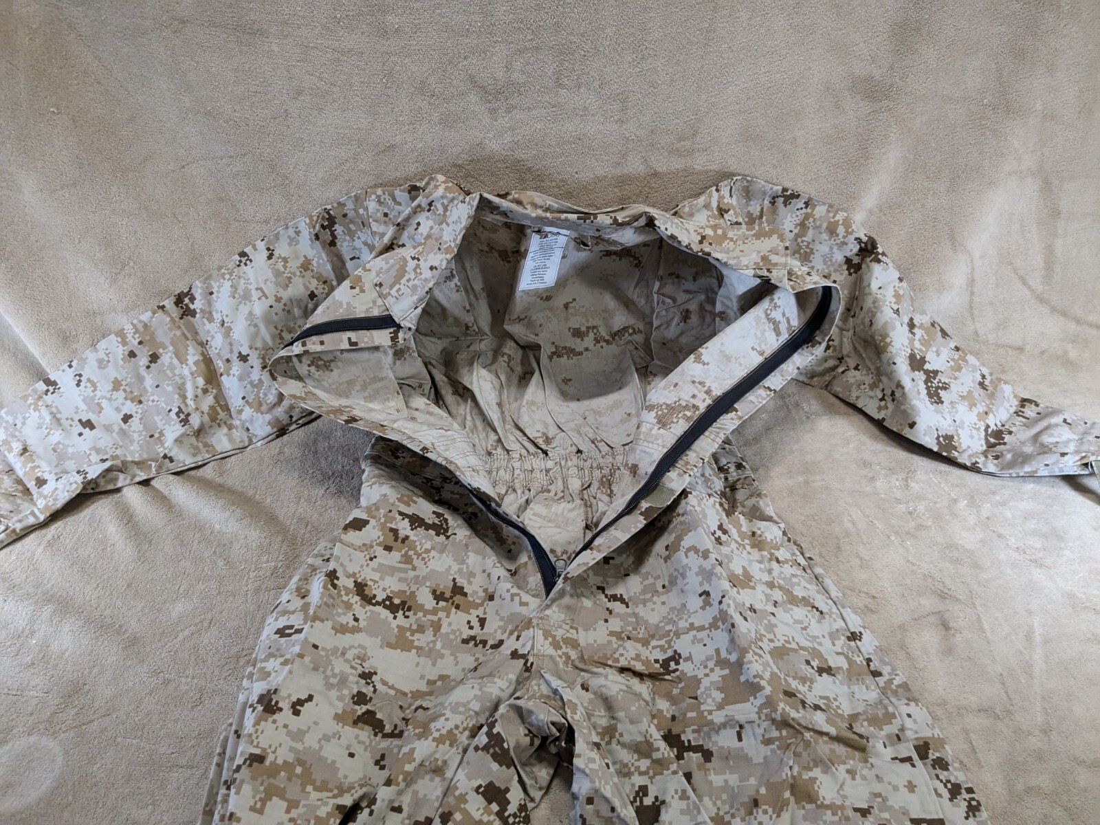DOGS USMC Desert Camo Coveralls Large Regular Marine Military
