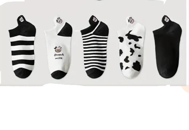 Women’s Cute Cartoon Cow Print Pattern Ankle Socks Fashion Sock Set Of 5
