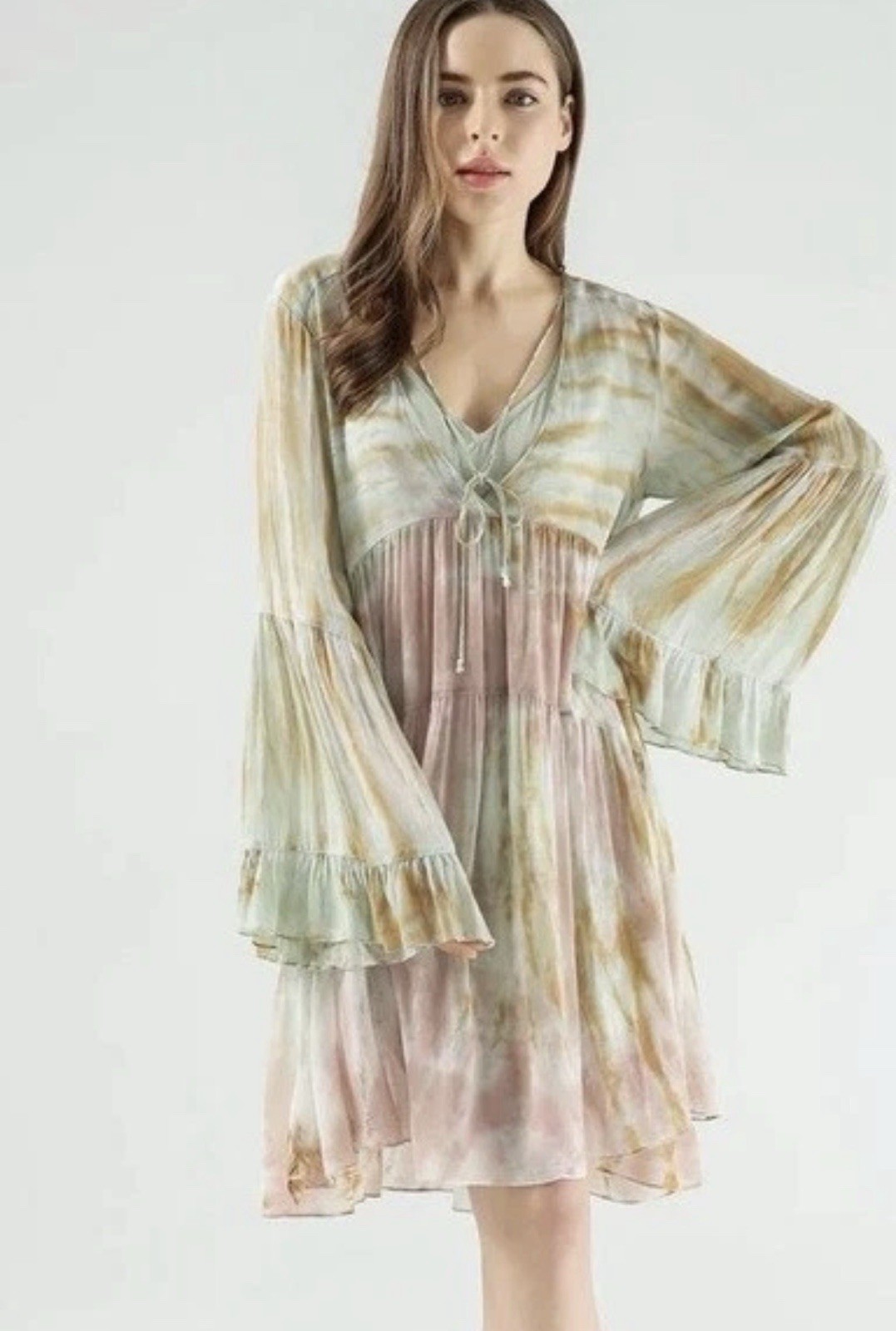 Young Fabulous & Broke Tie Dye Chiffon V-Neck Bell Sleeve Trapeze Dress S