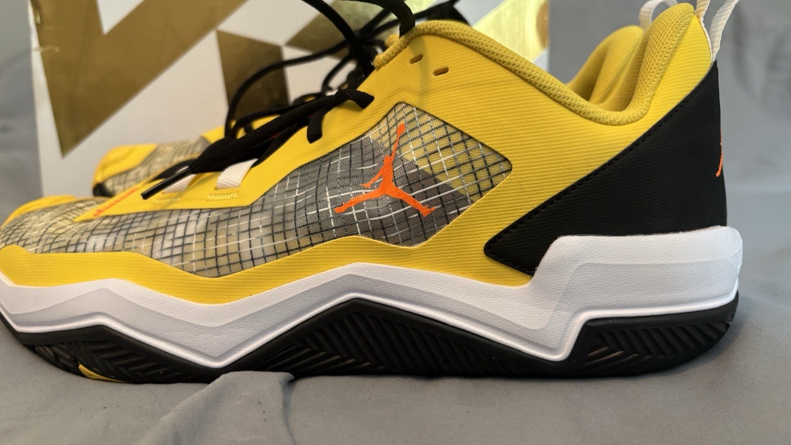 Jordan Air Jordan One Take 4 Tour Yellow/Black/White Basketball Shoes DO7193-700