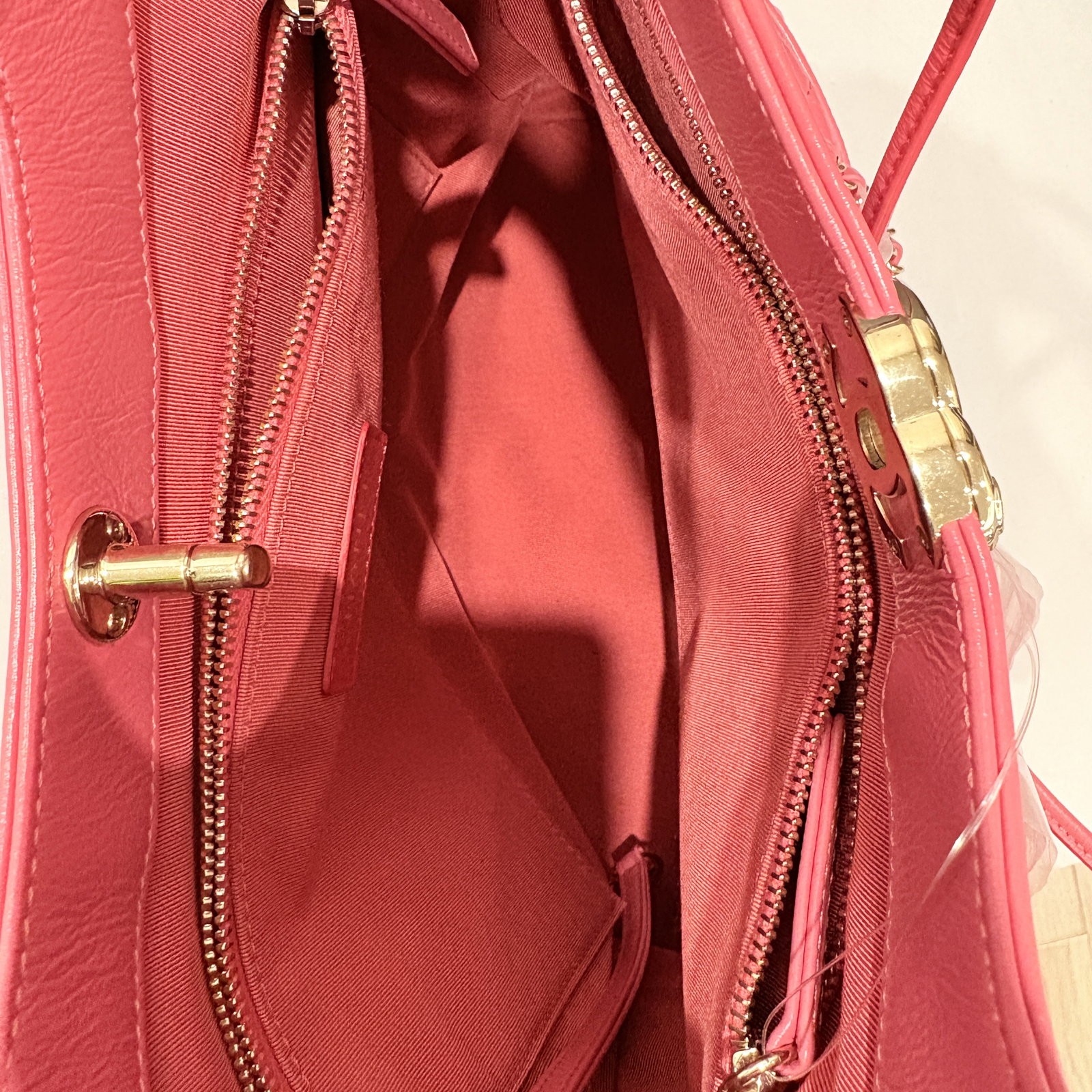 Chanel 31 Shoppinng Bag Pink Crumpled Calfskin (ac031926c1)