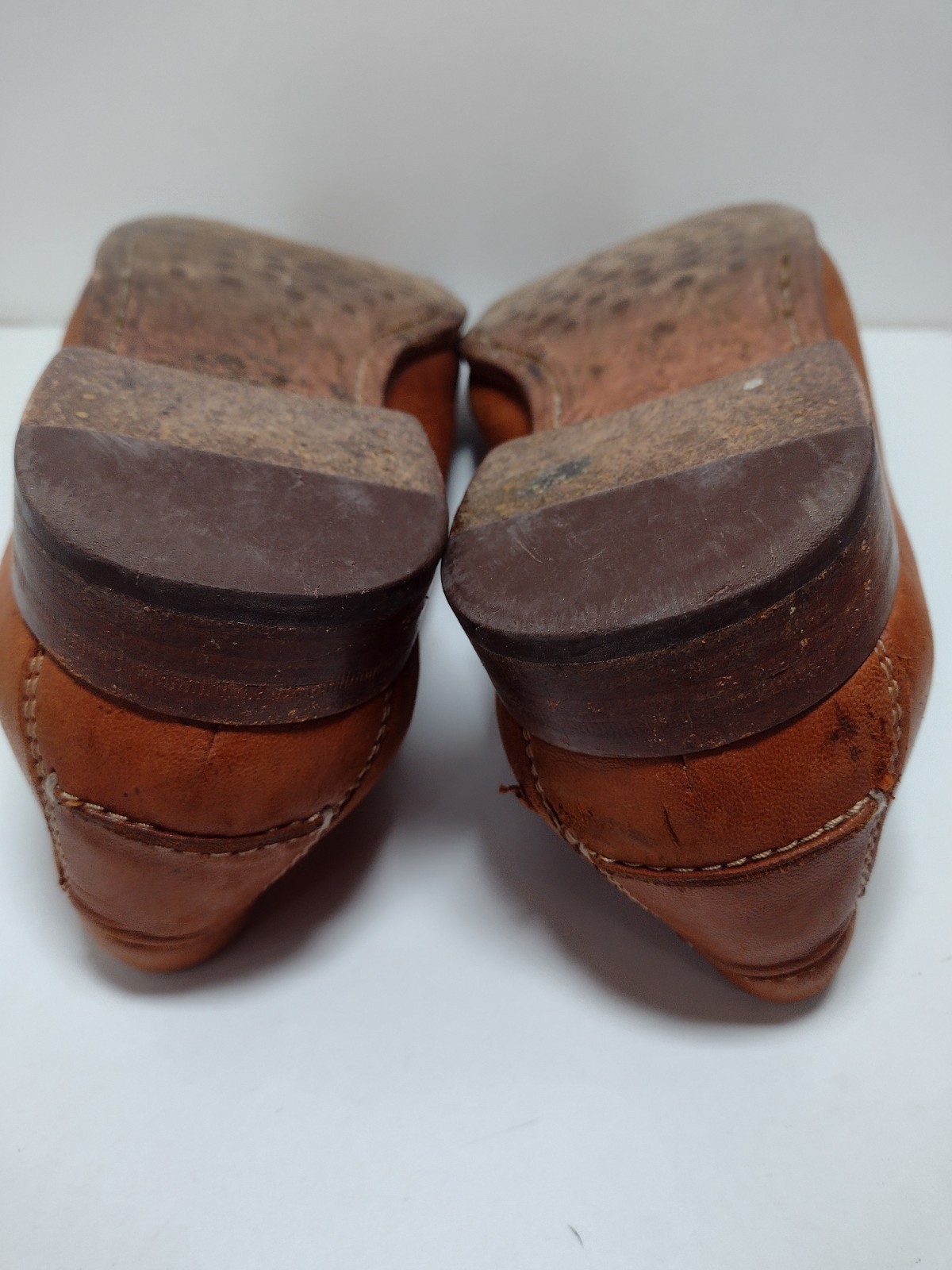 Trask Tan Leather Penny Loafers – Men Size (9.1/2)