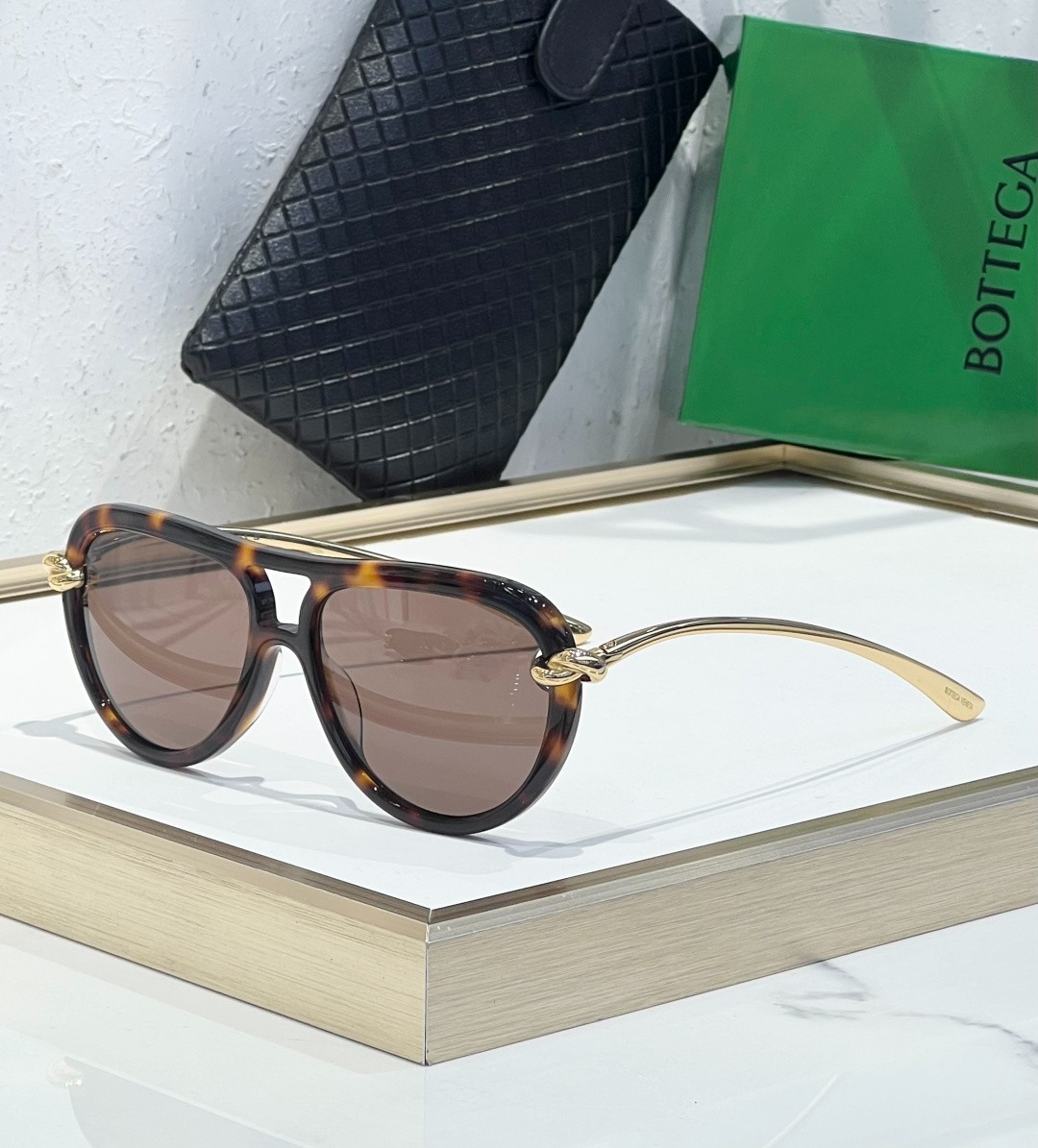 Bottega Veneta BV1418S Sunglasses SIZE：58口15-145