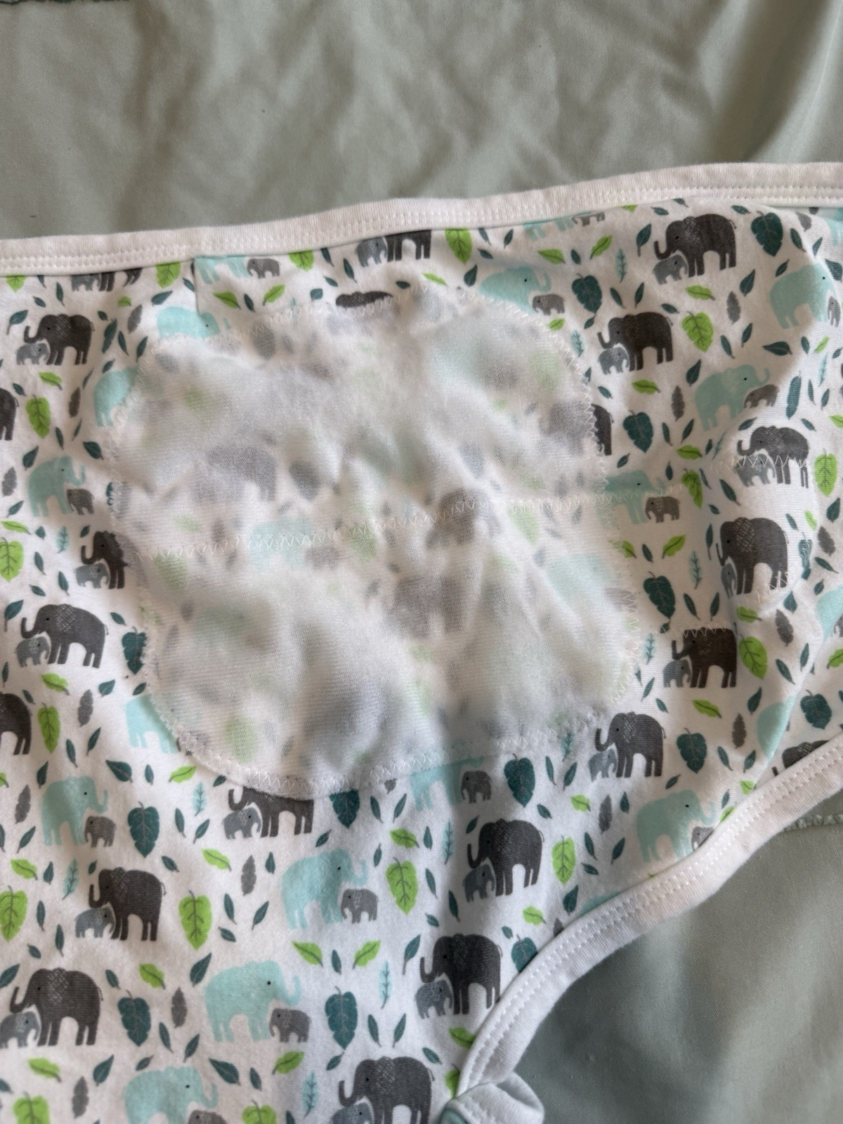 SwaddleMe by Ingenuity 0-3M 100% Cotton Swaddle Wrap Elephant Print Hook & Loop