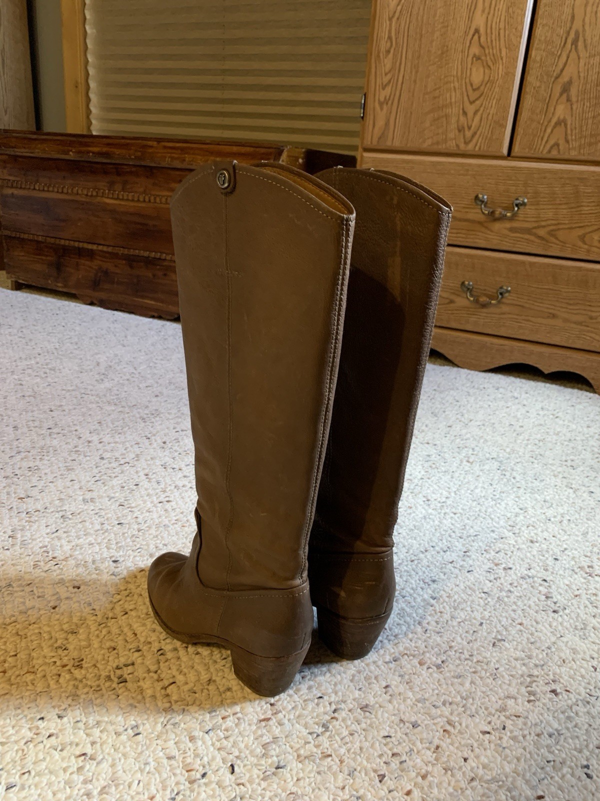 Frye Women’s Size 6 Tall Boots