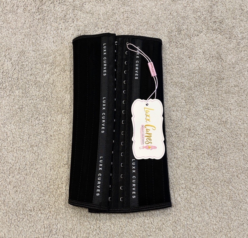 New In Package Luxx Curves Black Waist Trainer, Size 2XL, Medium Torso