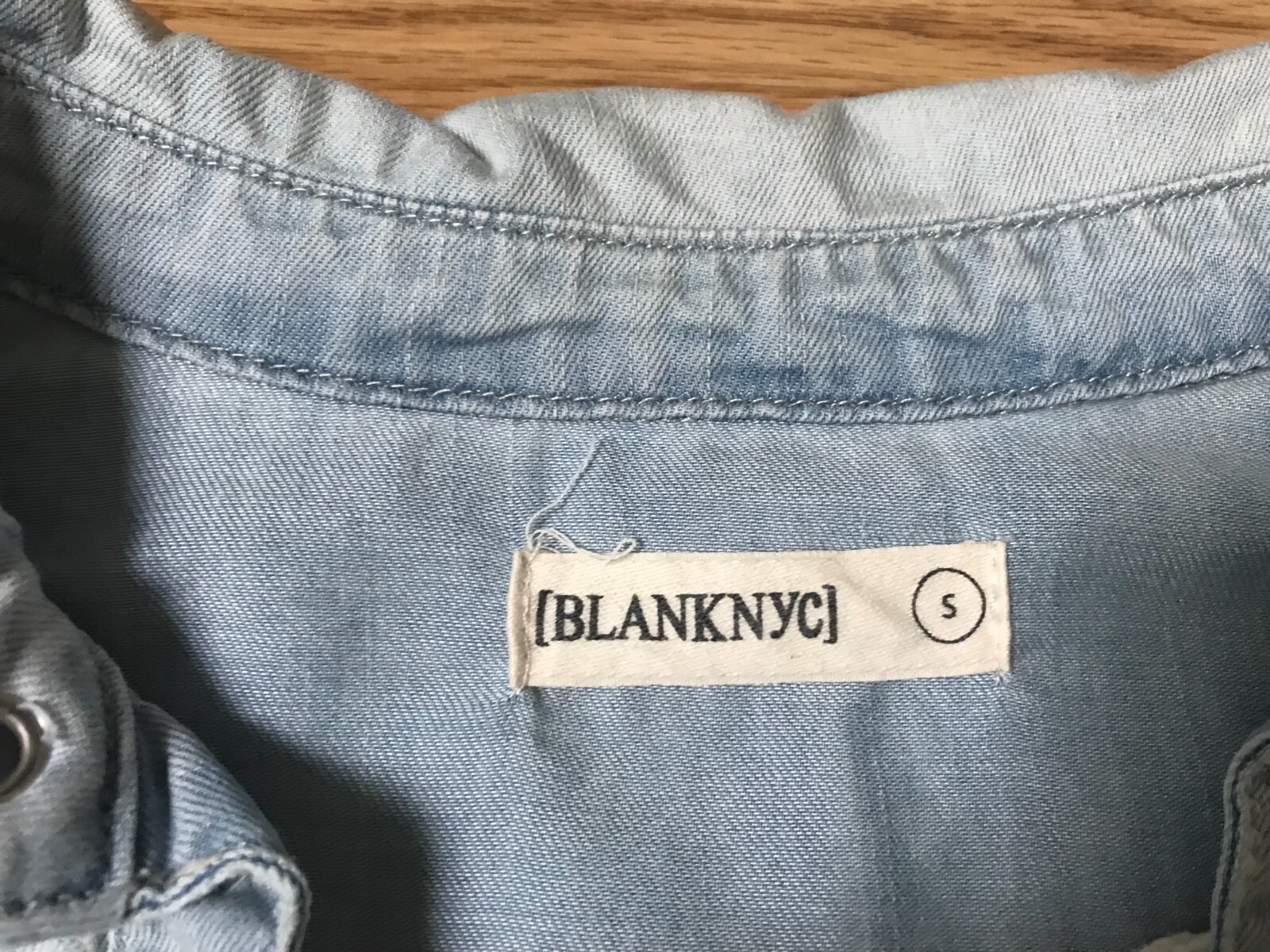 Blanknyc Chambray Shirt Womens S Lace Up Collared Flap Pockets Distressed