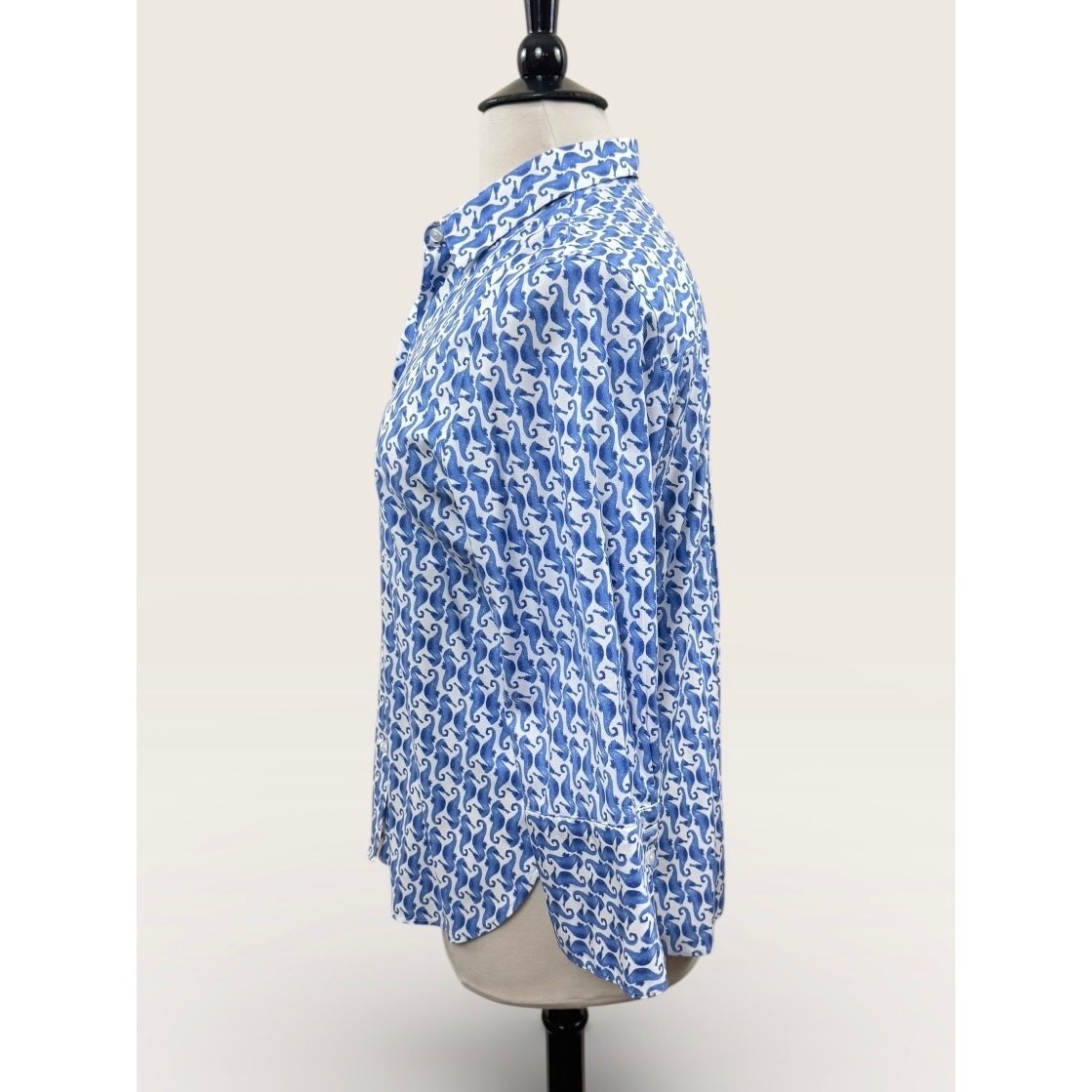 Chico’s No Iron, Chic Stretch Blue Seahorse Button Down, 3/4 Sleeve Tunic, Sz 3