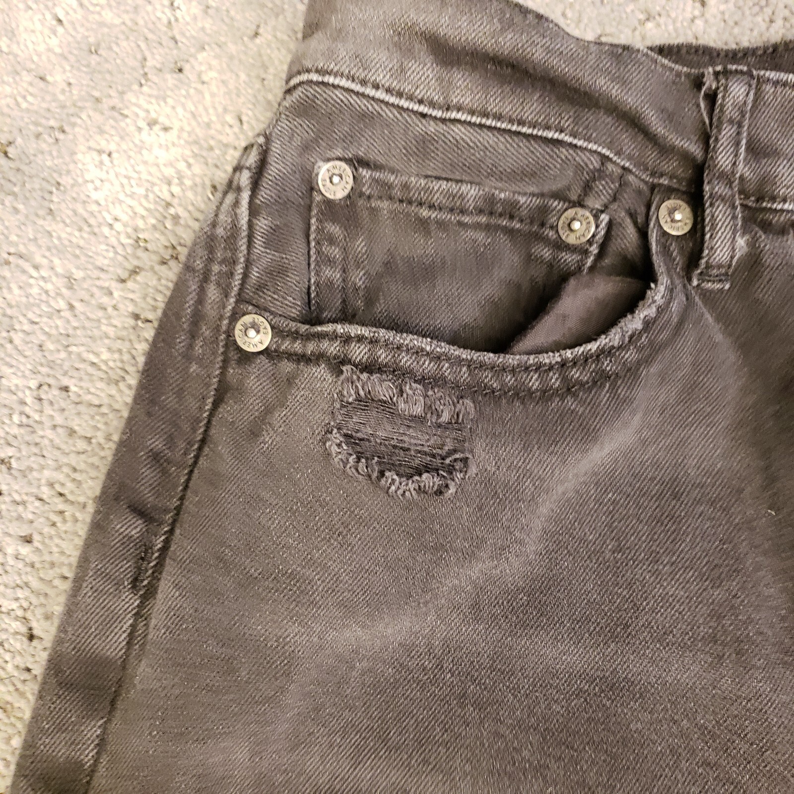 American Eagle Jeans Womens 2S Black Highest Rise 90s Boyfriend Ripped Denim