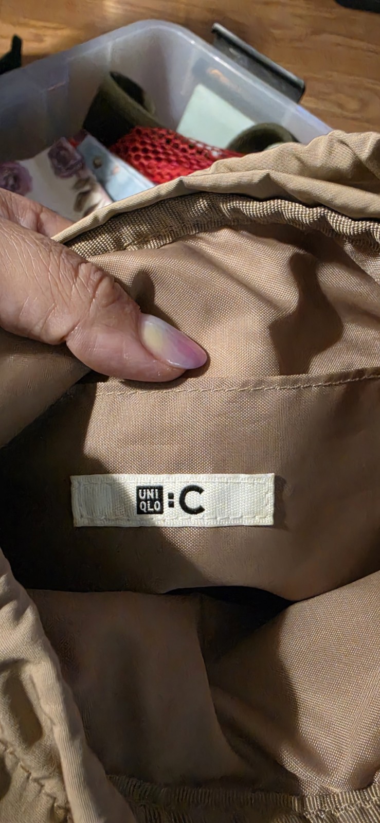 UNIQLO Beige Solid Shoulder Bag Drawstring Closure Lightweight Stitching Accents