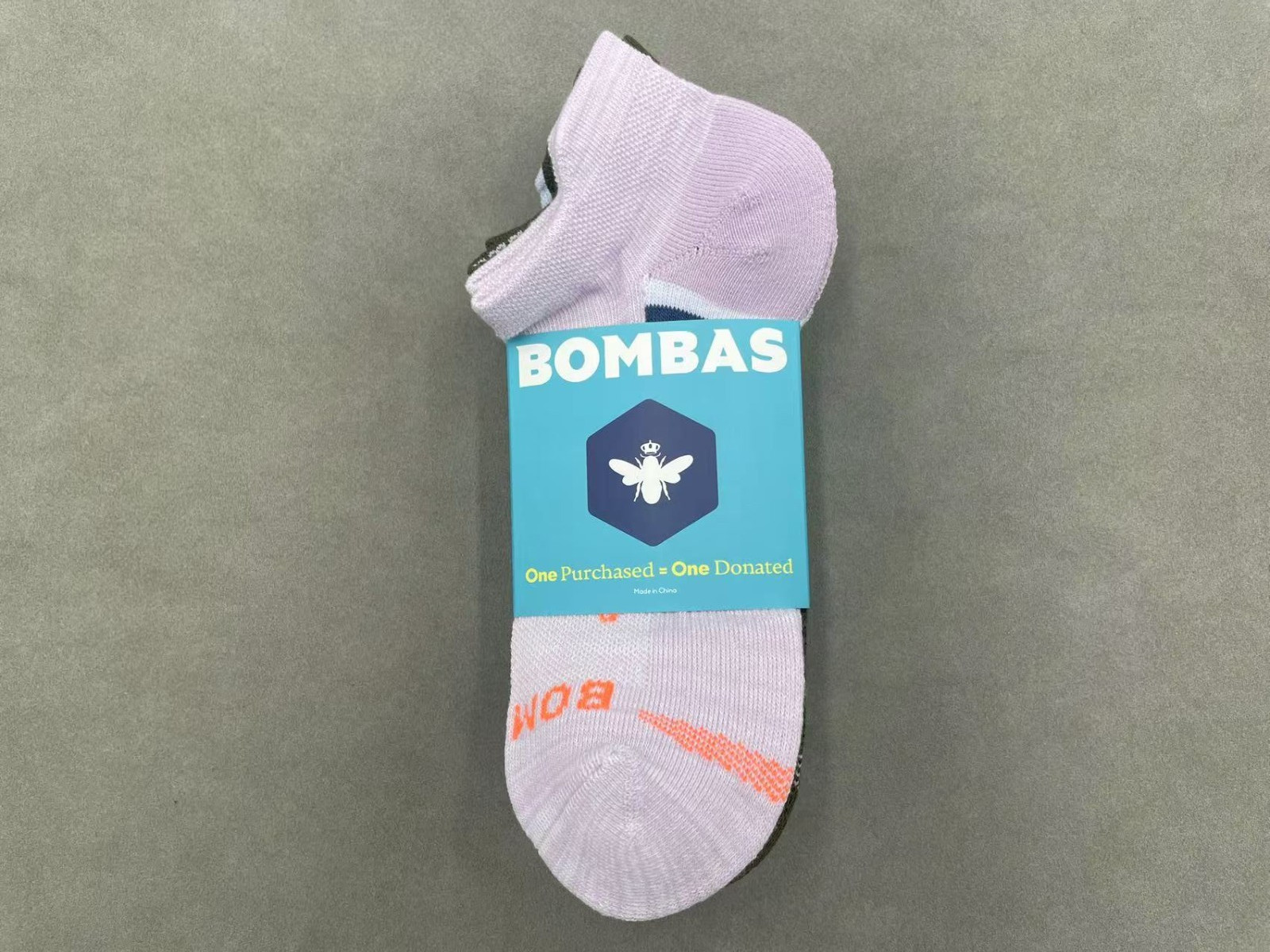 4 pairs BOMBAS Women’s All-Purpose Performance Ankle socks Size Medium 4 Colors