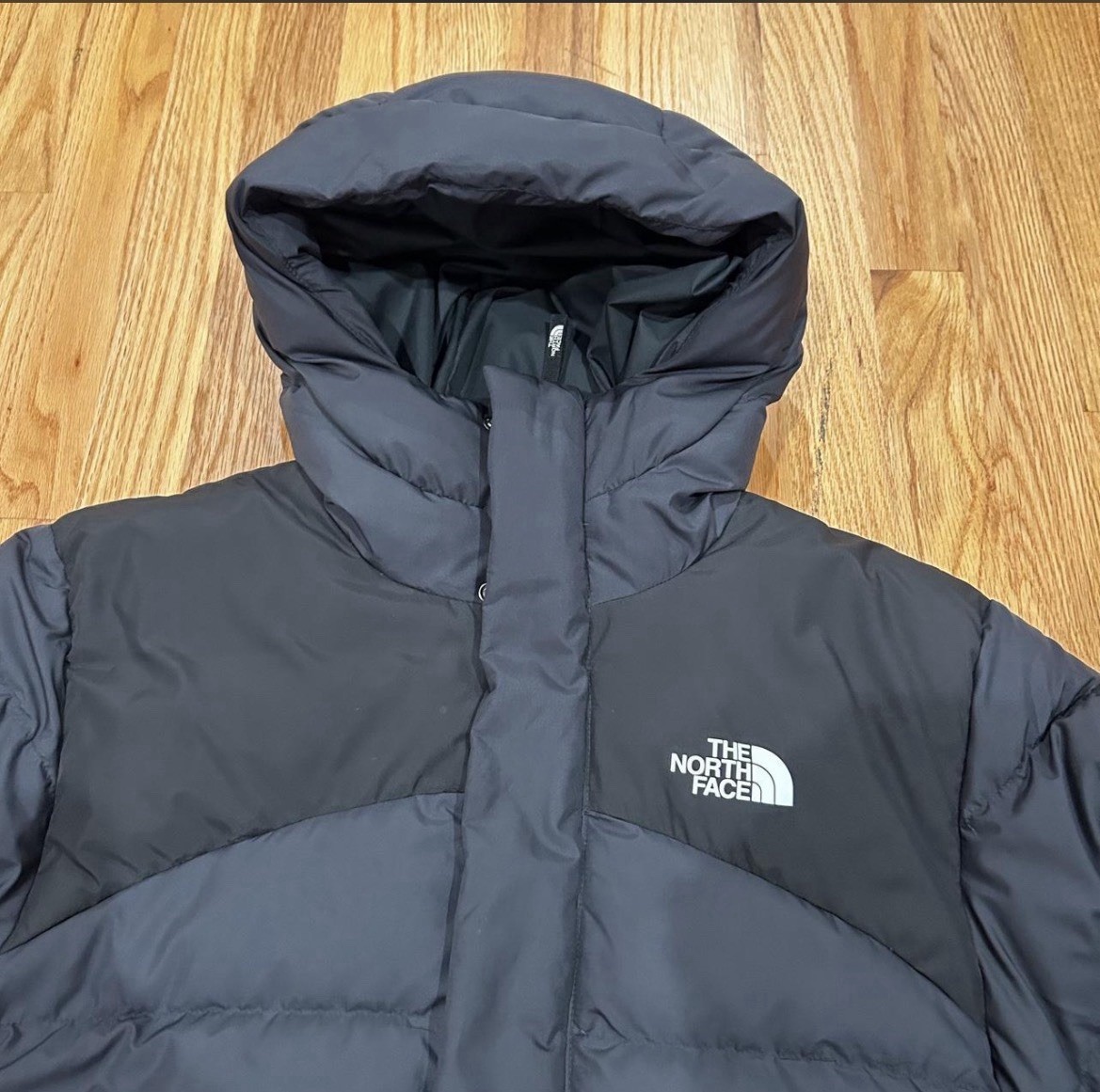 The North Face 600 Black Grey Puffer Jacket