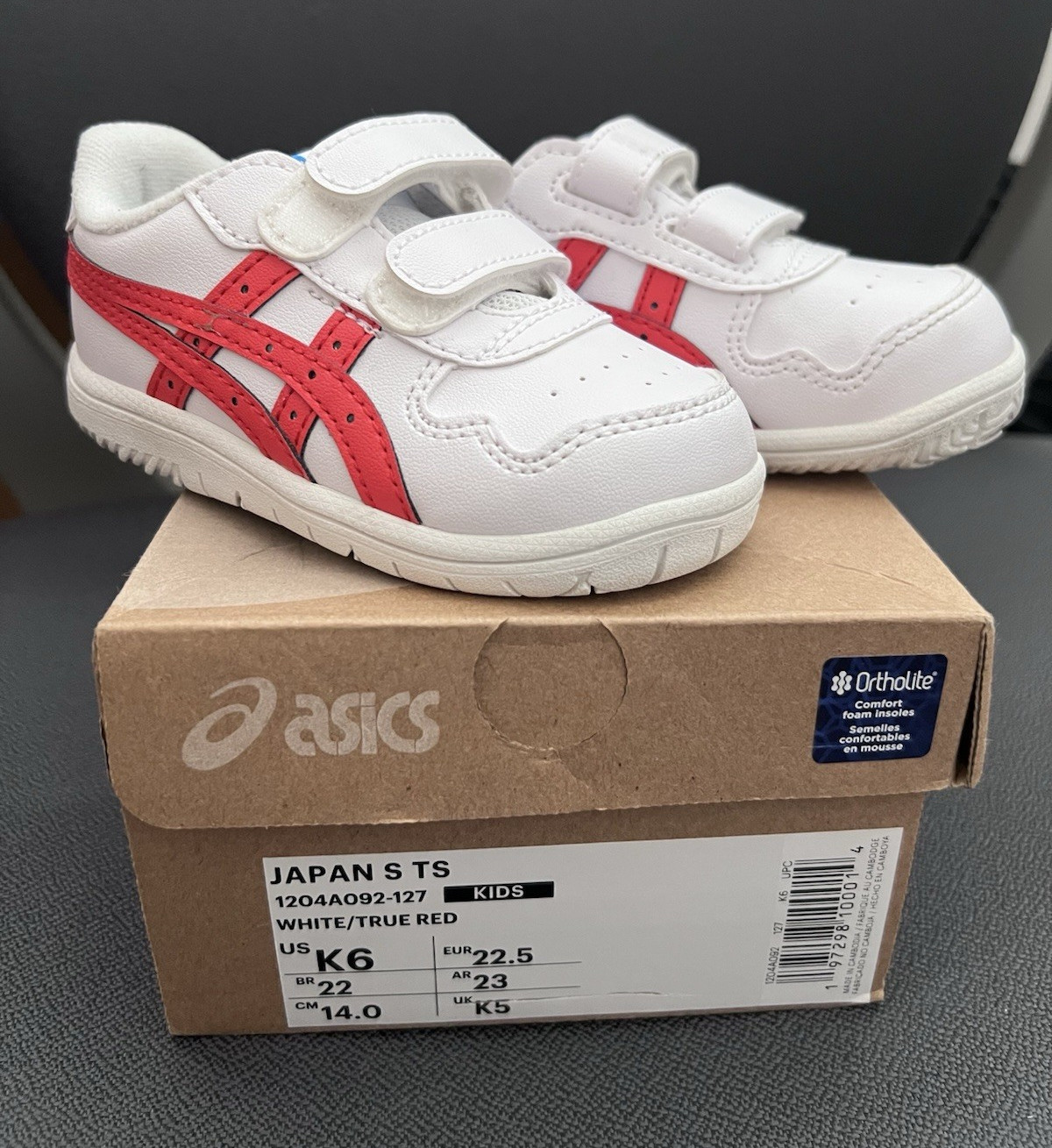 ASICS Japan S TS Unisex Kids Low Top Sneaker White/Red Hook & Loop US 6