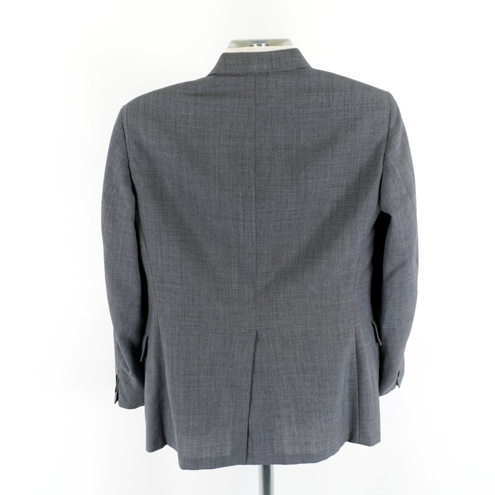 Tom James Gray W/ Hint Of Blue Wool 2 Button Blazer 38S