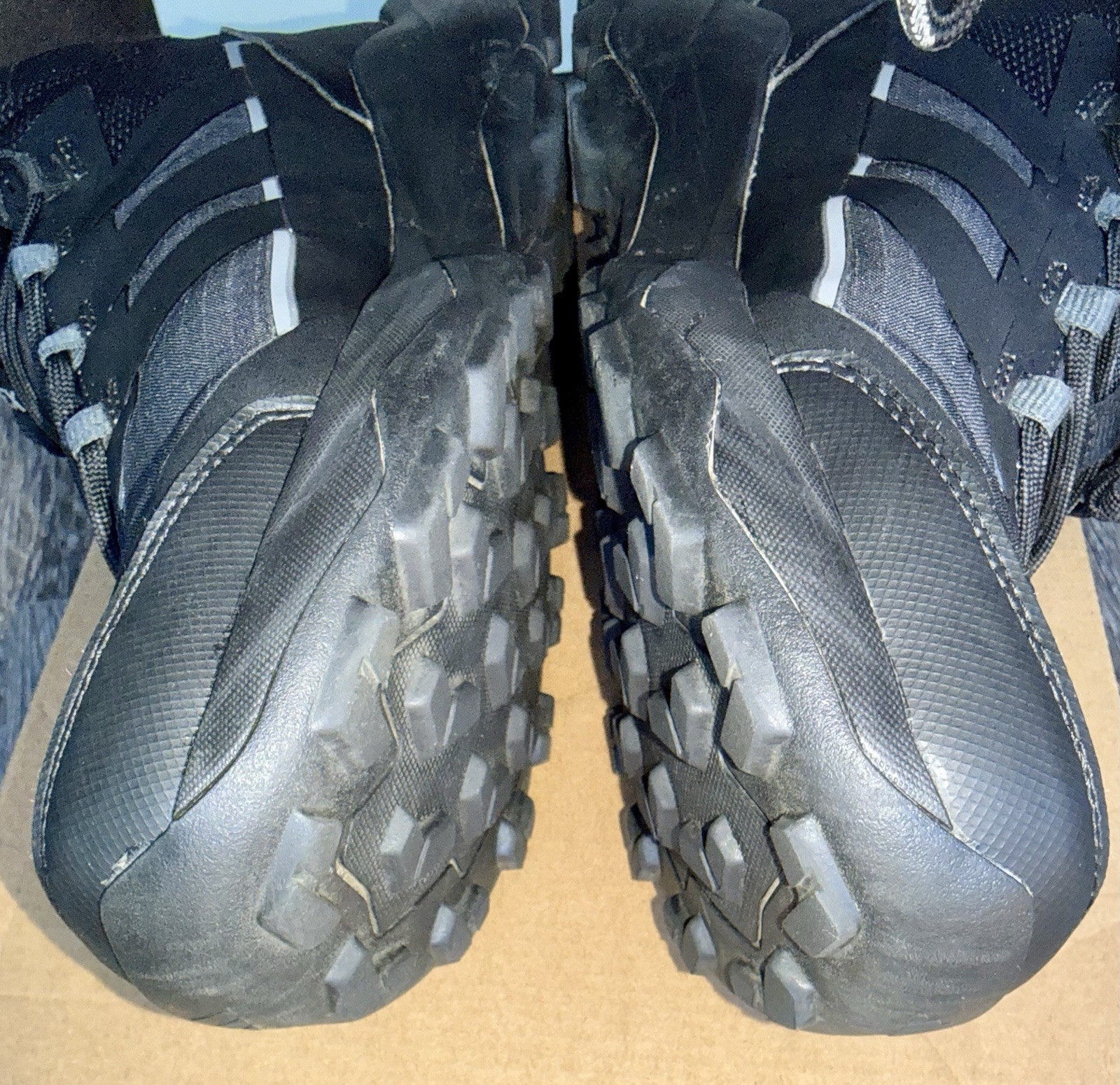 Adidas Terrex Skychaser AX5, GORE-TEX Hiking Boots, Black, US MENS 11.5, JQ2207