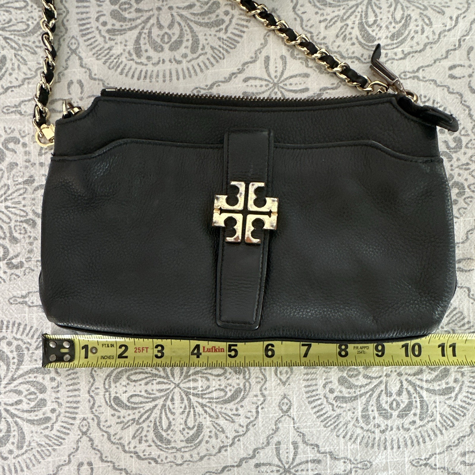 Tory Burch Black Small Crossbody Bag Chain Strap Zip Top Logo Gold Hardware