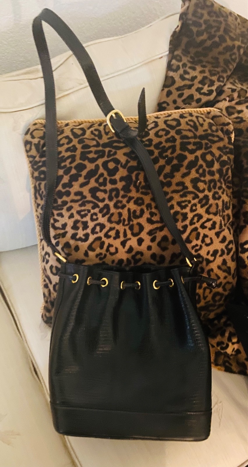 NWOT vintage black textured leather drawstring bucket bag