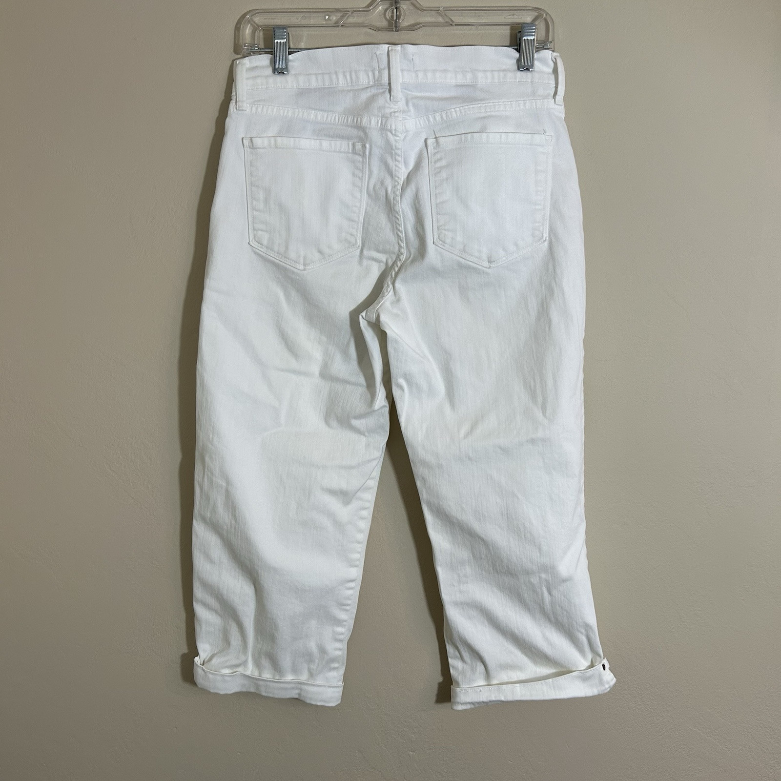 NYDJ White Crop Jeans Rolled Cuff with Jewel Detail Size 2 Stretch Lift Tuck