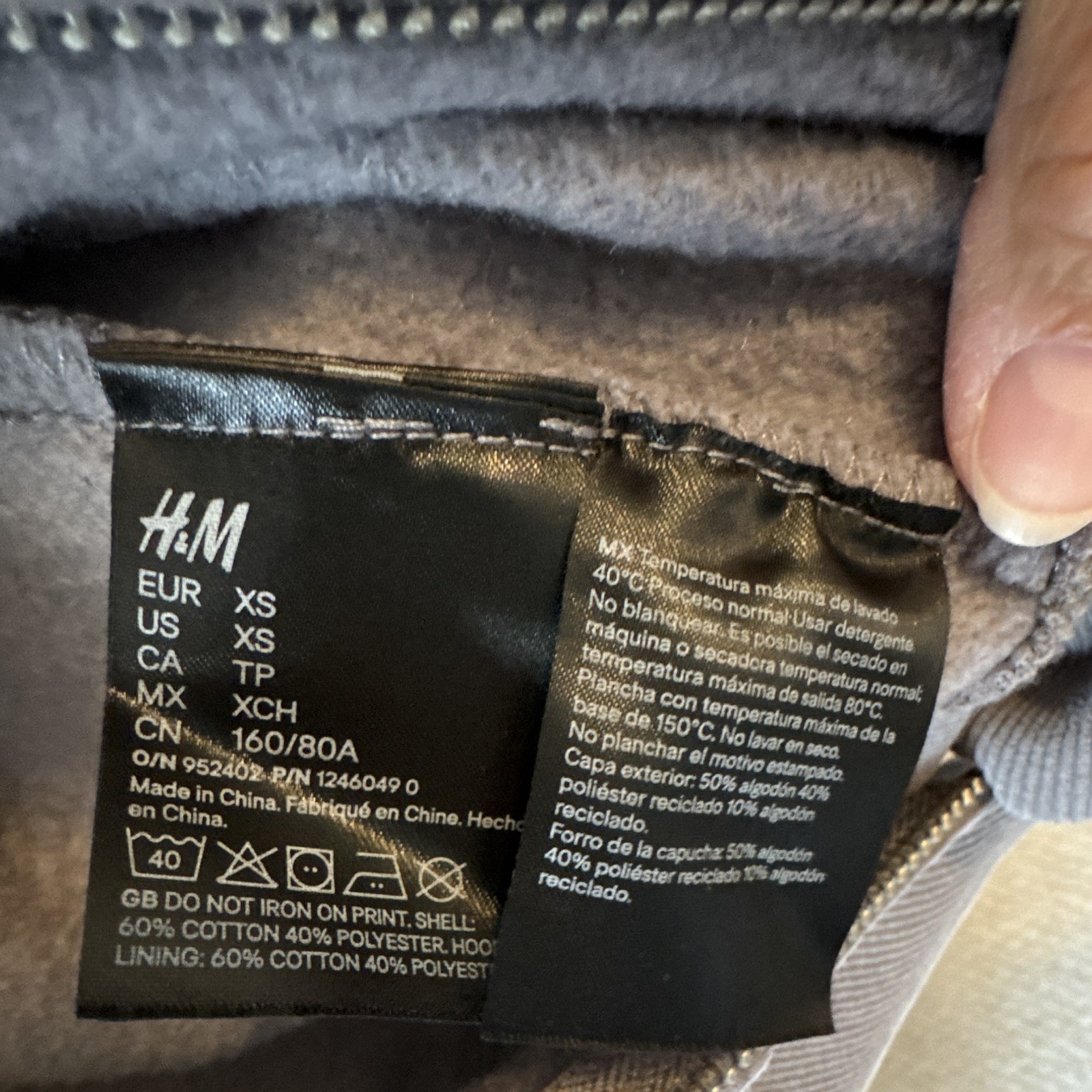 H&M Wicked Women’s Regular Full Zip Fleece Hoodie, Gray XS, Long Sleeve