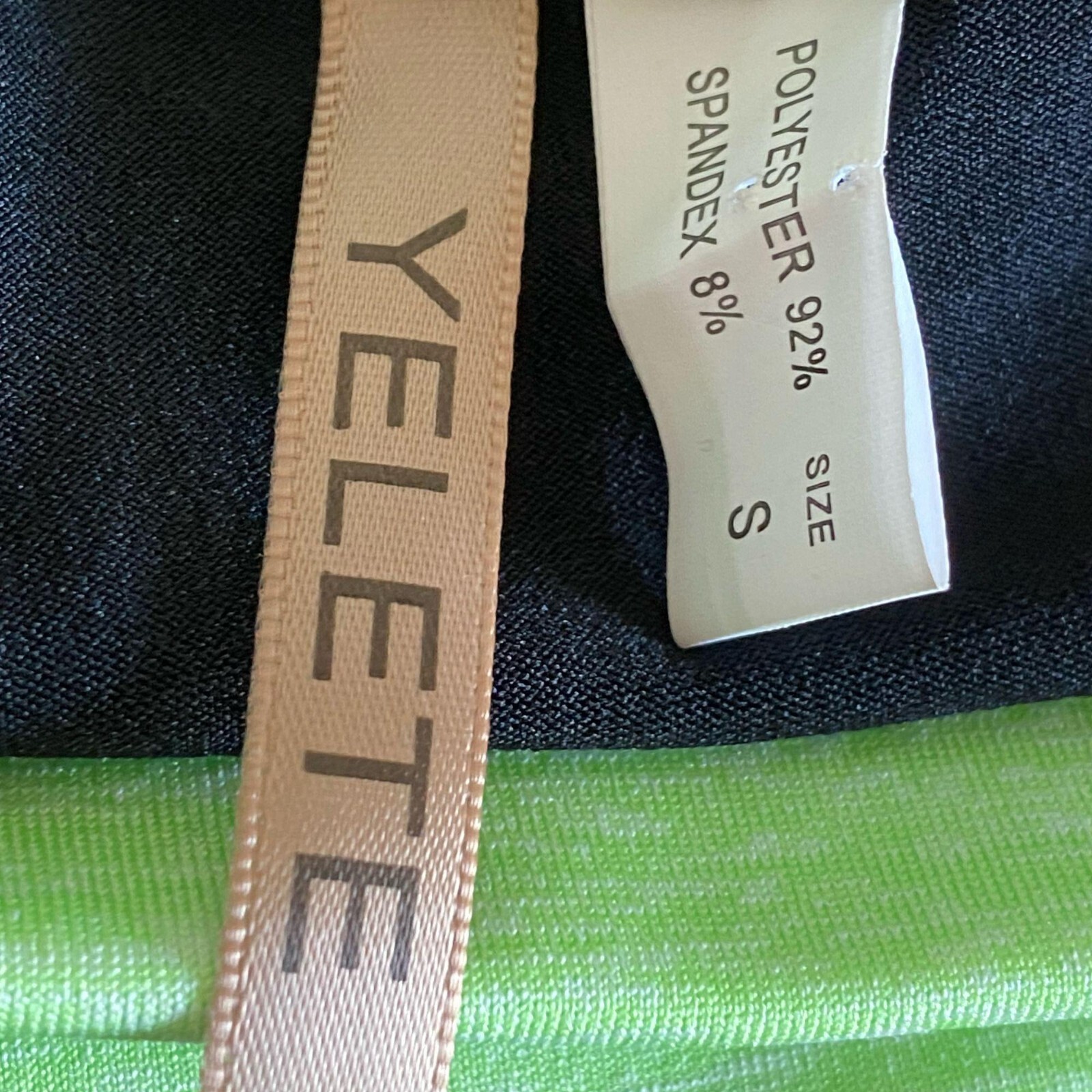 Yelete NWT Black Neon Green Blue Pull On Leggings Activewear Pants Women’s Sz Sm