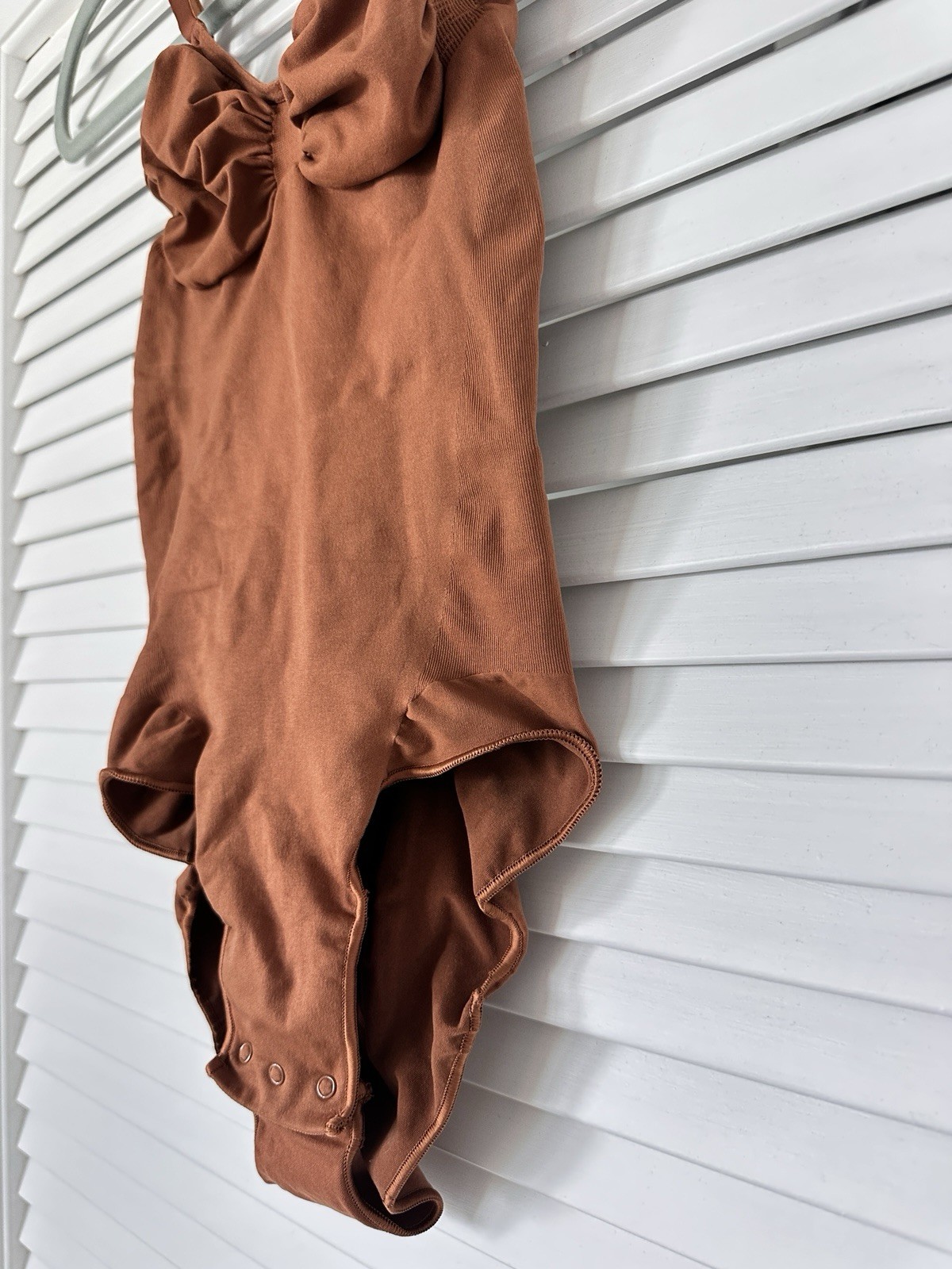SKIMS Seamless Sculpt Bodysuit Shapewear Rust Brown Size M