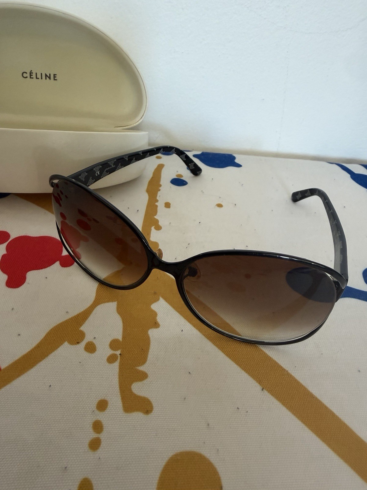 CELINE SC 1441G Oval Sunglasses Black Frame Brown Gradient Lenses UV400