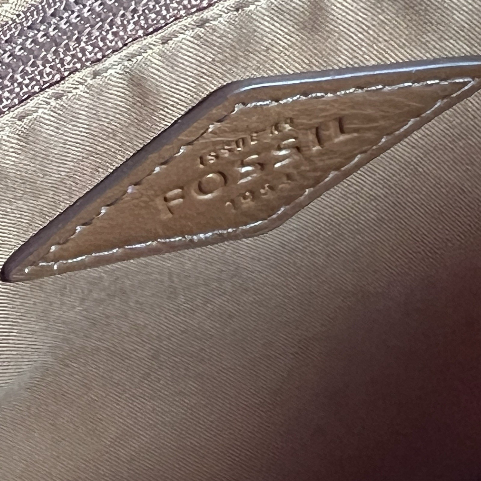FOSSIL Crossbody & Wallet