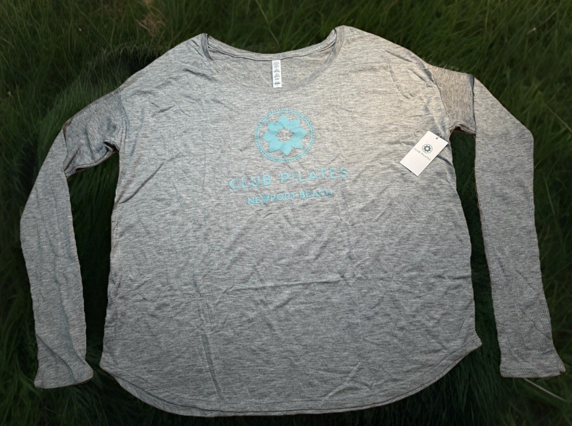 Club Pilates Newport Beach Women’s Dolman Long Sleeve Workout Shirt California L