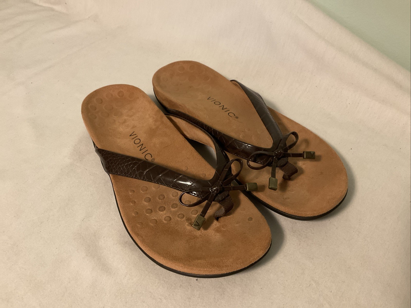 Vionic Bella II Brown Flip Flop Thong Sandals Womens Size 10