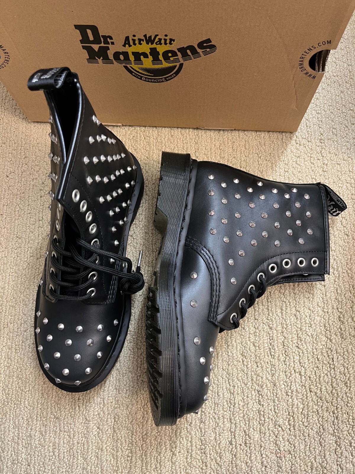 1460 STUD WANAMA LEATHER LACE UP BOOTS MSRP$210