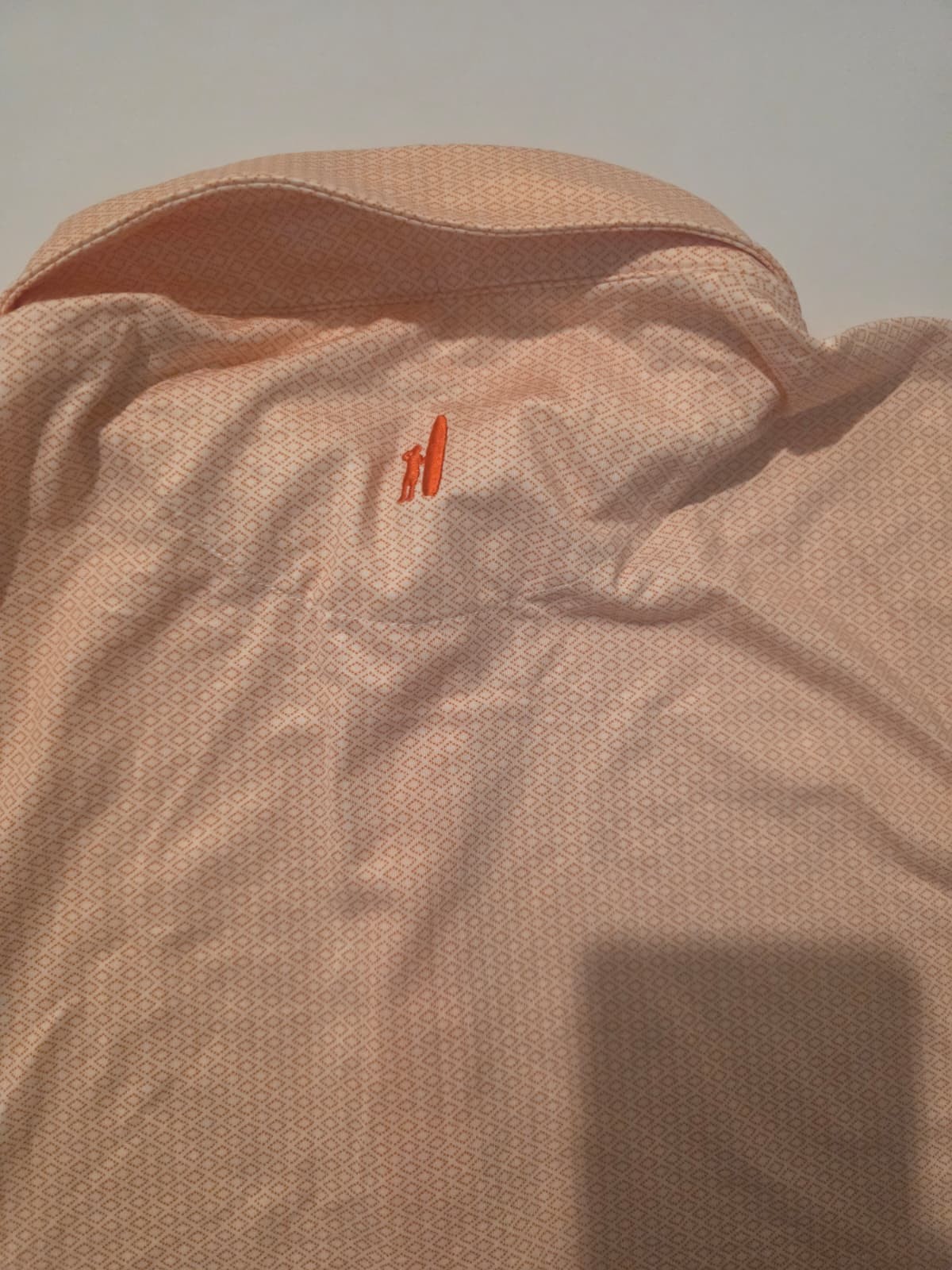 Johnnie O Featherweight Performance Geometric Diamond Polo Orange Large