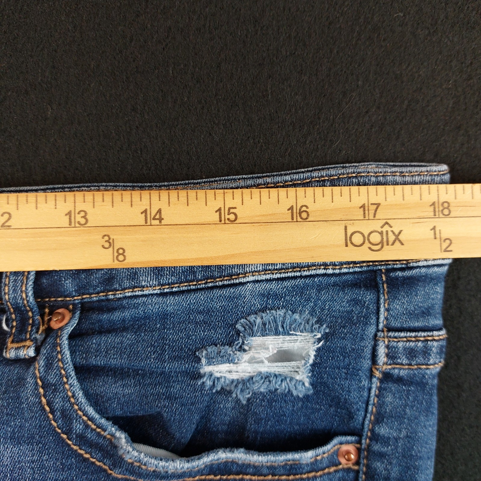 BKE Payton Universal Fit Bootcut Jeans Women’s 34×33.5 (Fit 36×32) Distressed
