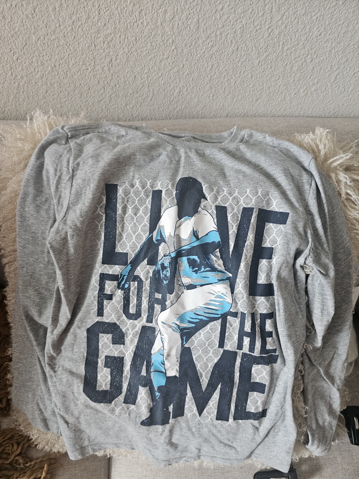 Xhilaration Gray Long Sleeve Graphic Print Crew Neck T-Shirt L/G 10/12