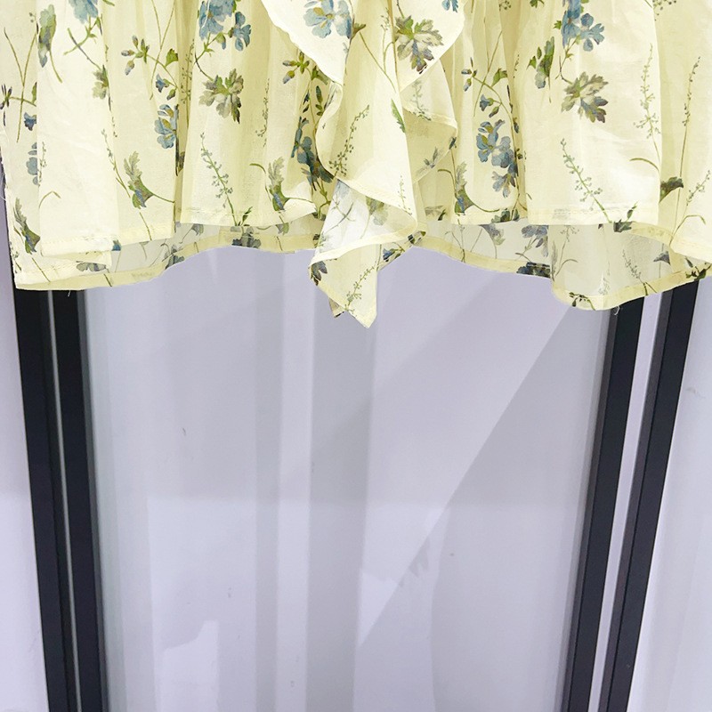DOEN Floral Print Puff Sleeve Blouse V Neck Tie Front
