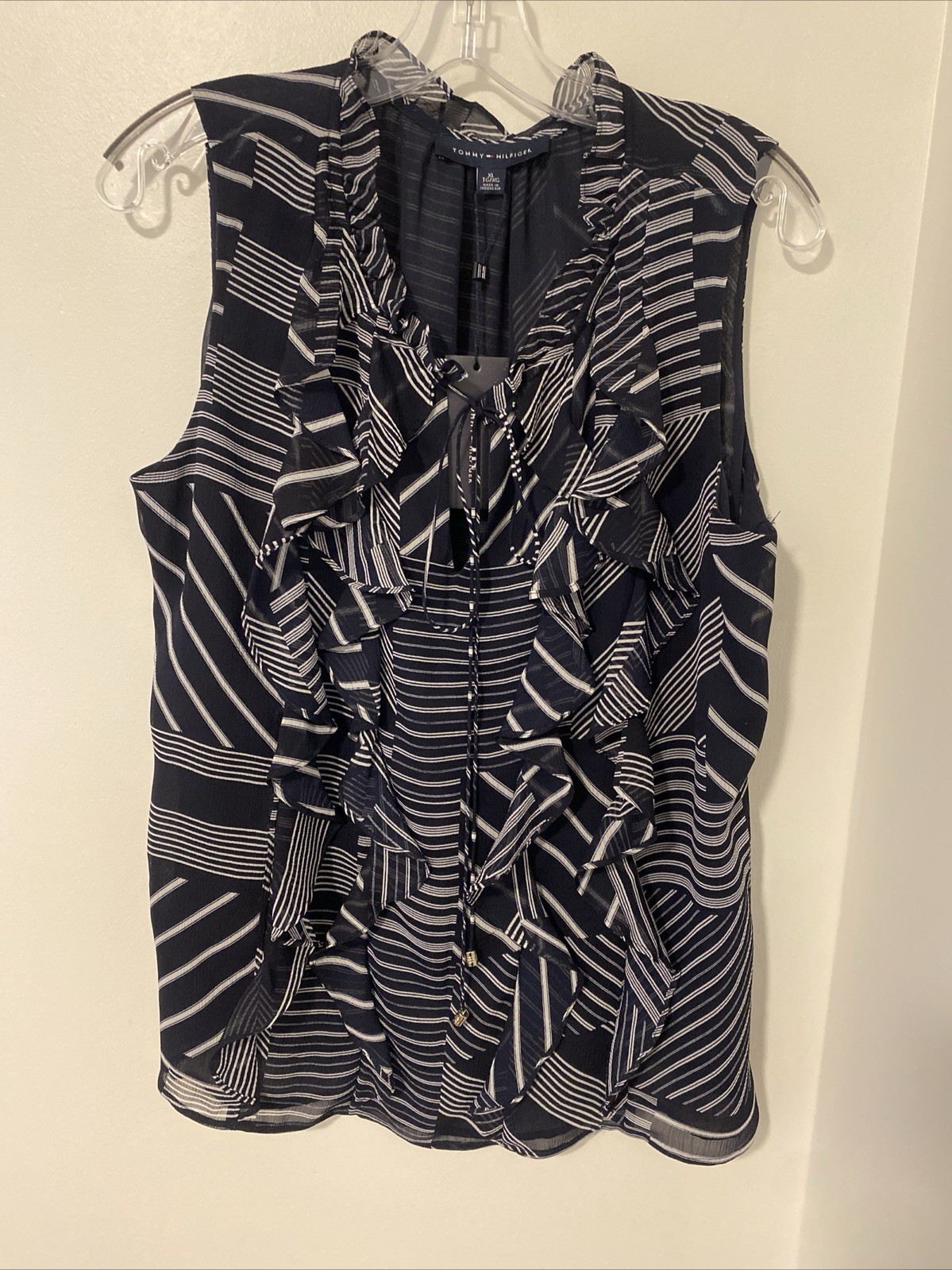 Tommy Hilfiger XL NWT St Michael Polished Sleeveless Navy/White Top
