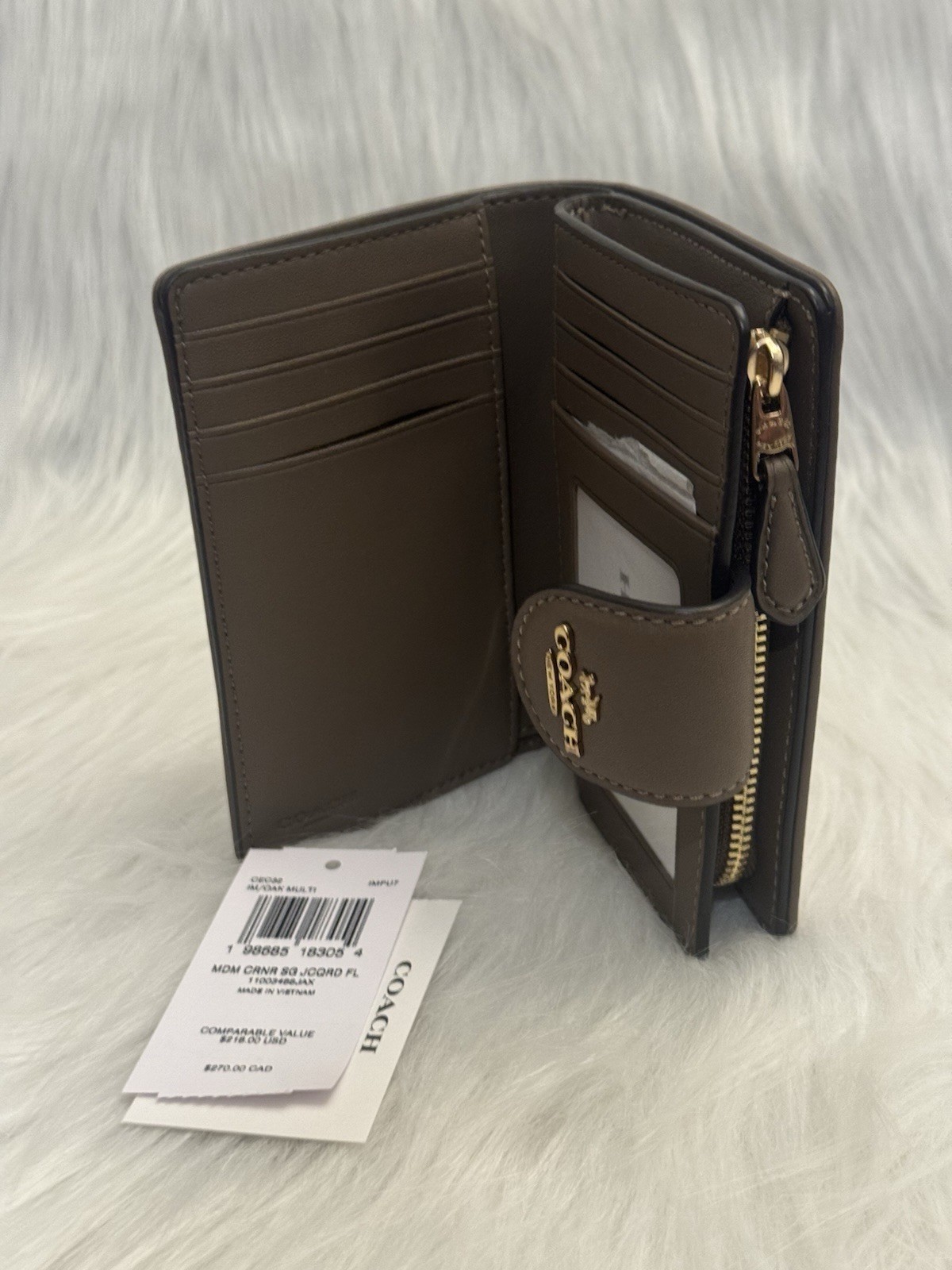 NWT COACH CEC32 Medium Corner Zip Wallet Signature Jacquard w Floral Embroidery