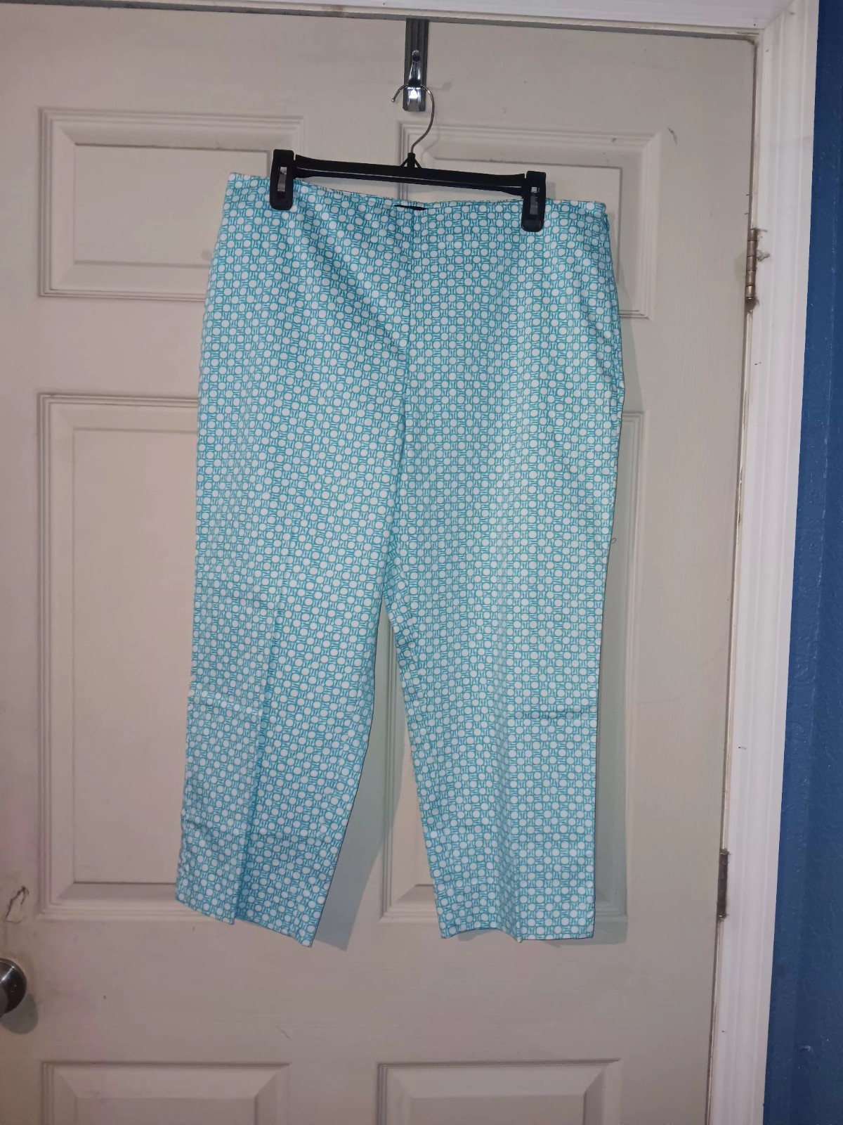 Talbots Turquoise And White Geometric Print Capri Pants Sz 14P