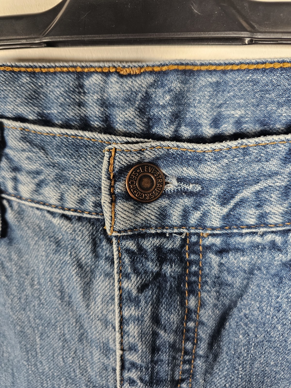 Vintage Levi’s 615 Orange Tab Jeans Men’s 34×31 Blue 1990’s Straight Leg