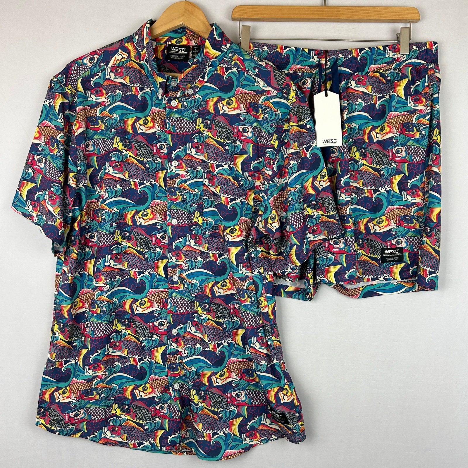 WeSC Mens Koi Waves AOP Oden Short Sleeve Shirt Austin Shorts 2 Piece Set Size L
