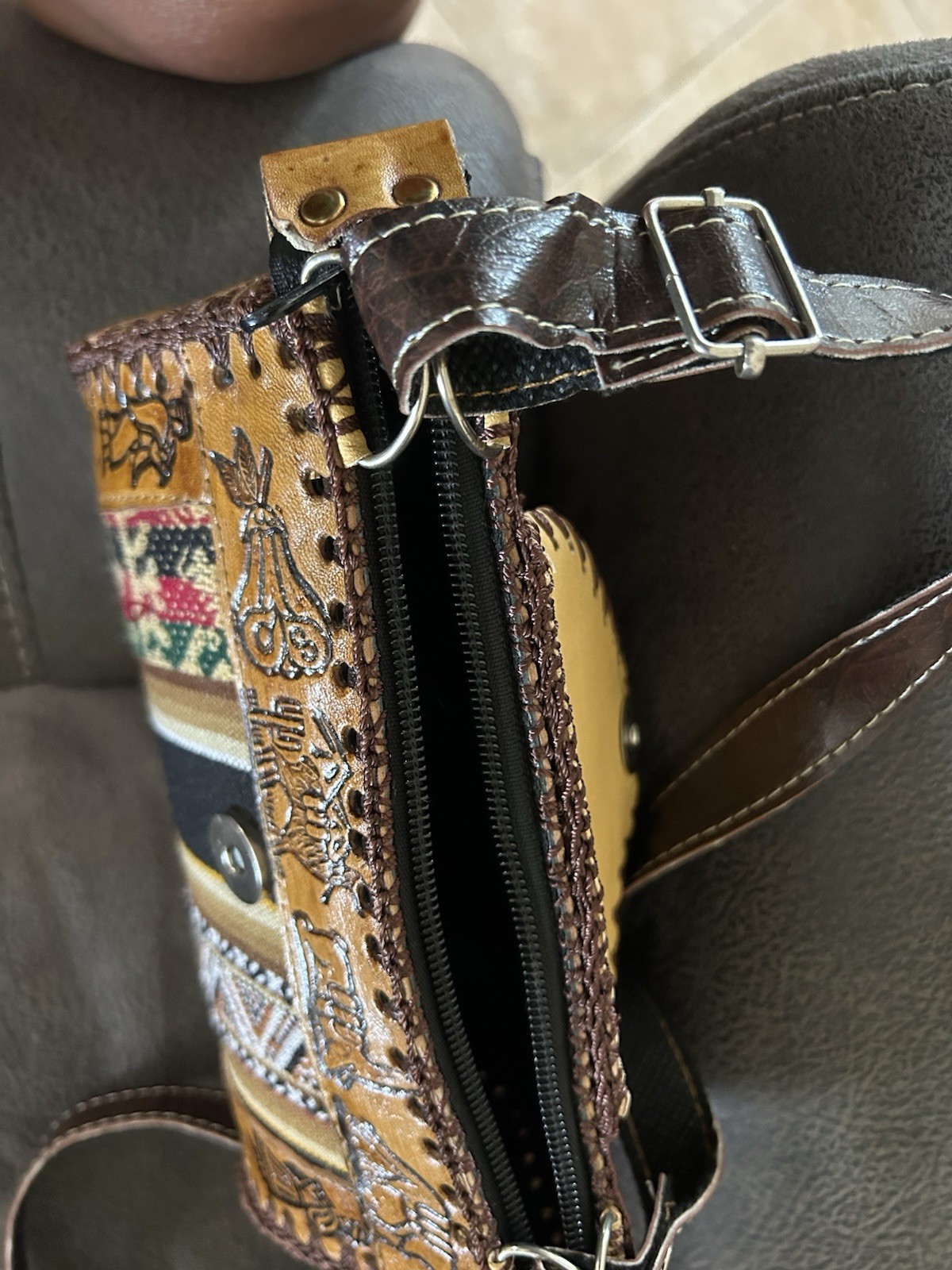 Ecuador Brown/Multicolor Striped Shoulder Bag Zip Artesanal by handmade