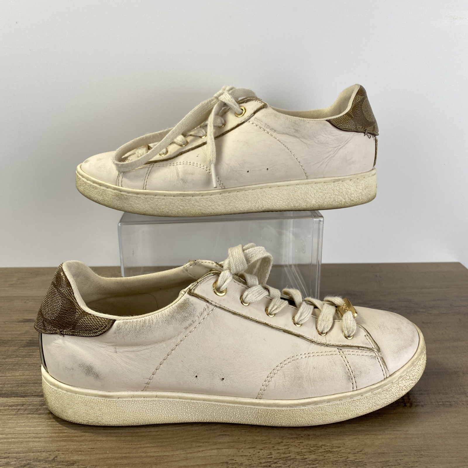 Coach White Leather Sneaker Shoes Women’s 7.5B Casual Lace Up