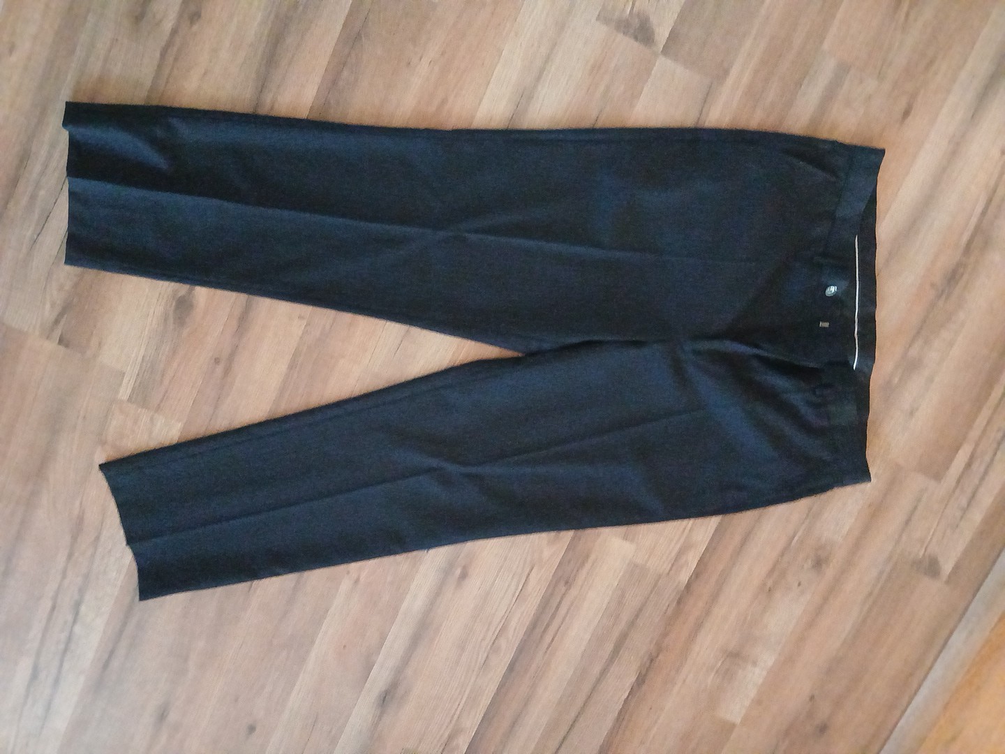 Lineage Men’s Black Suit Sz 43 R Pant 37 100% wool NWT