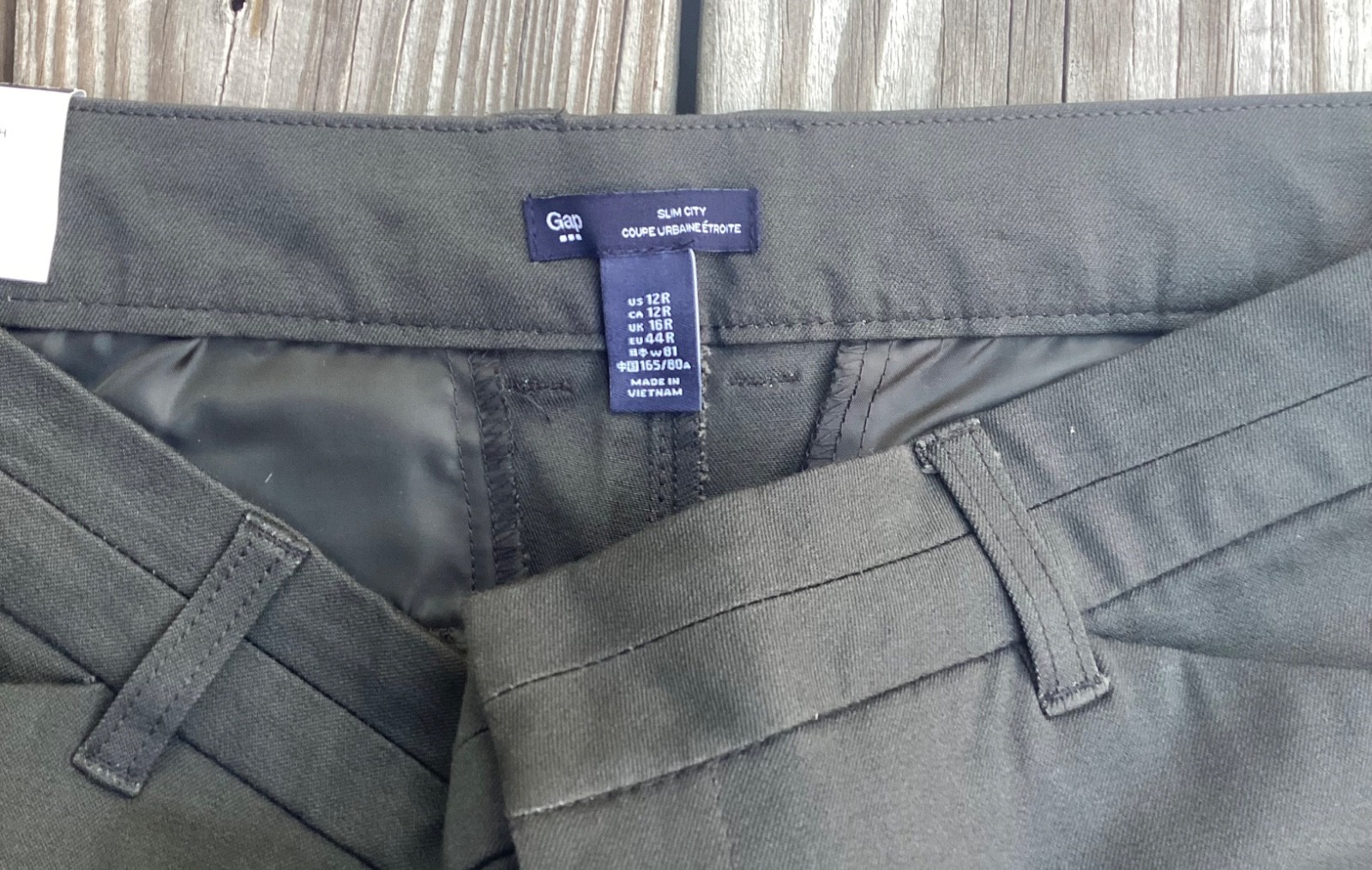 Gap Slim City Dark Gray Pants, 12, NWT, msrp $49.99 *SALE*