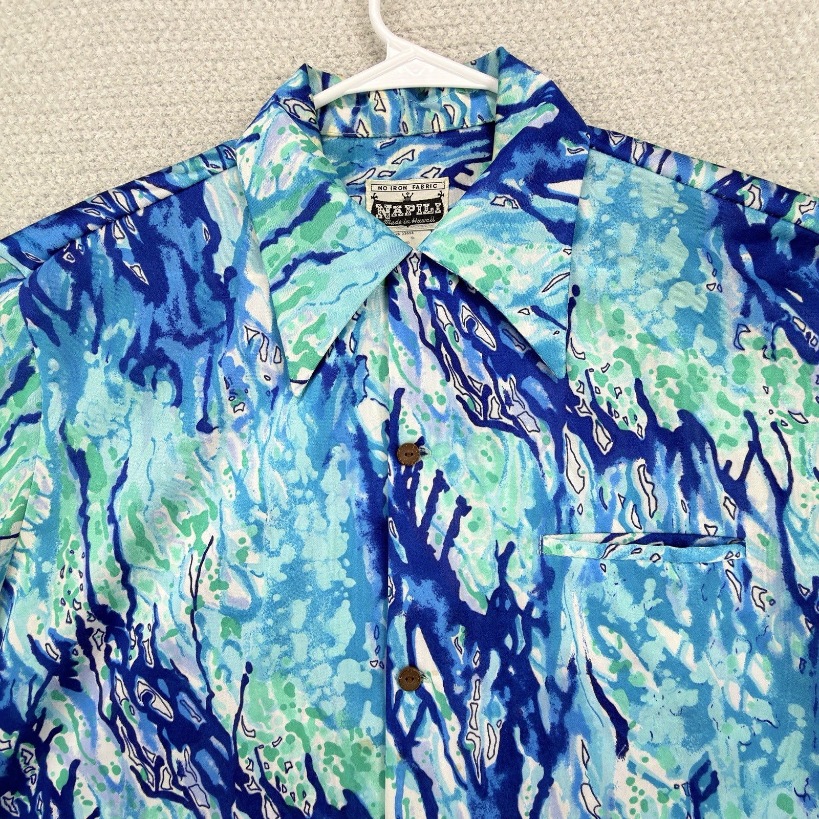 Vintage Napili Hawaiian Shirt Mens Large Blue Abstract Batik 70s Disco USA Made