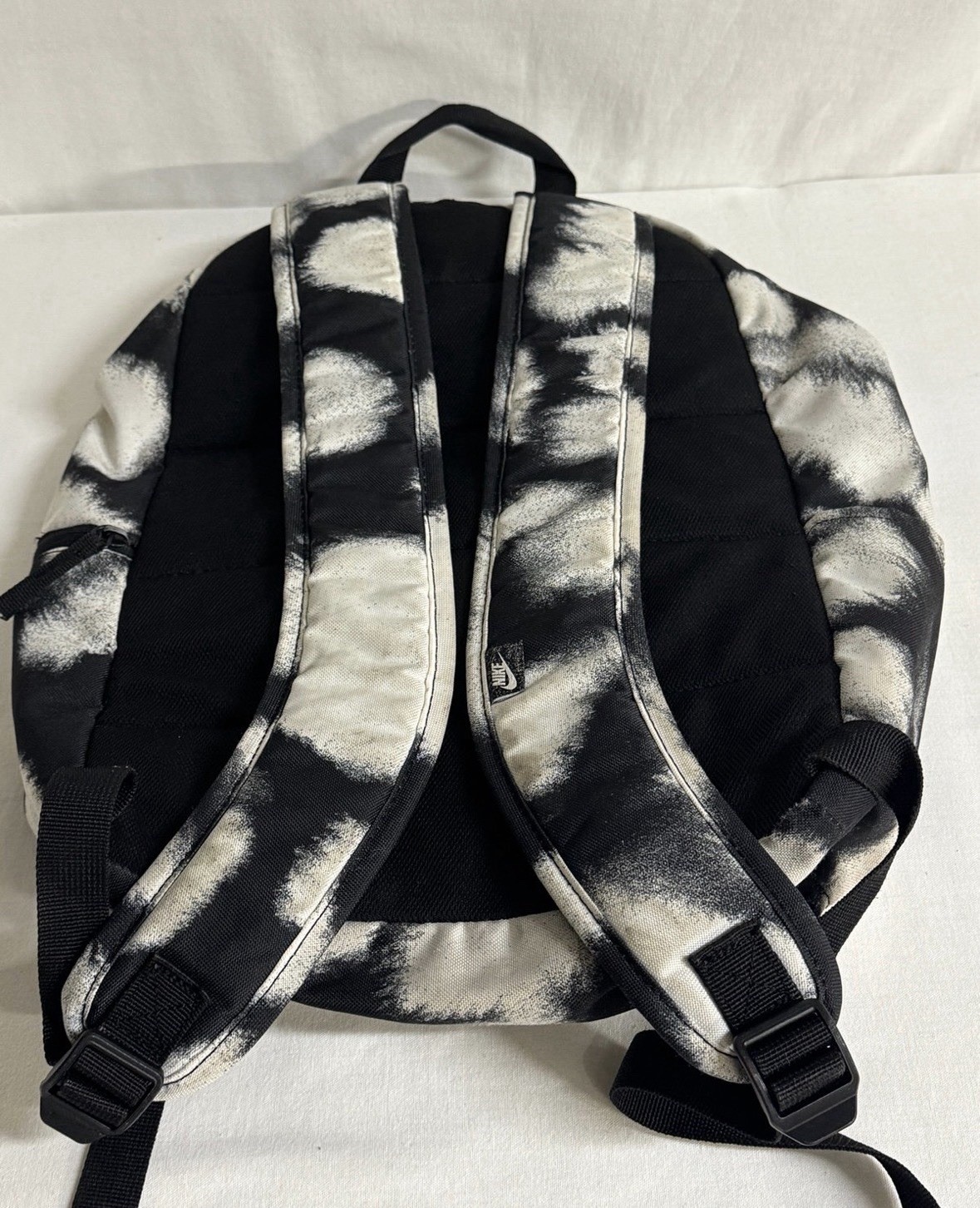 NIKE Heritage Backpack Brasilia Elemental Prime Hustle Student