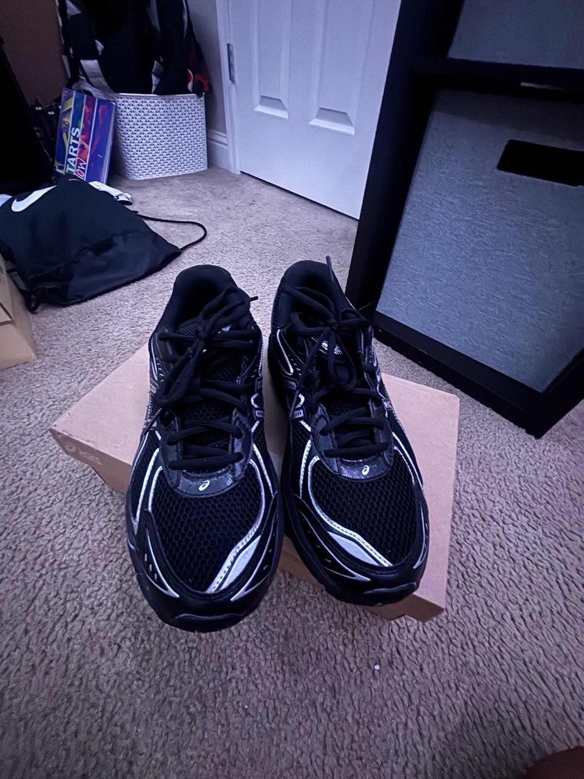 ASICS GT 2160 Black/Pure Silver Size 10