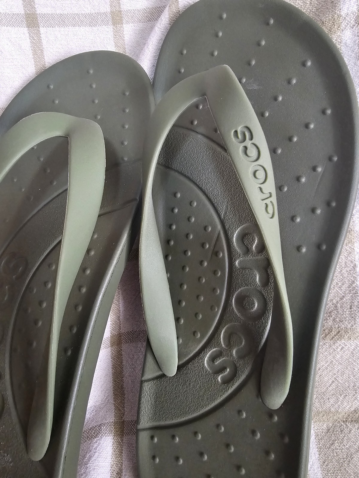 Crocs Unisex-Adult Flip-Flop Army Green M4/ W6
