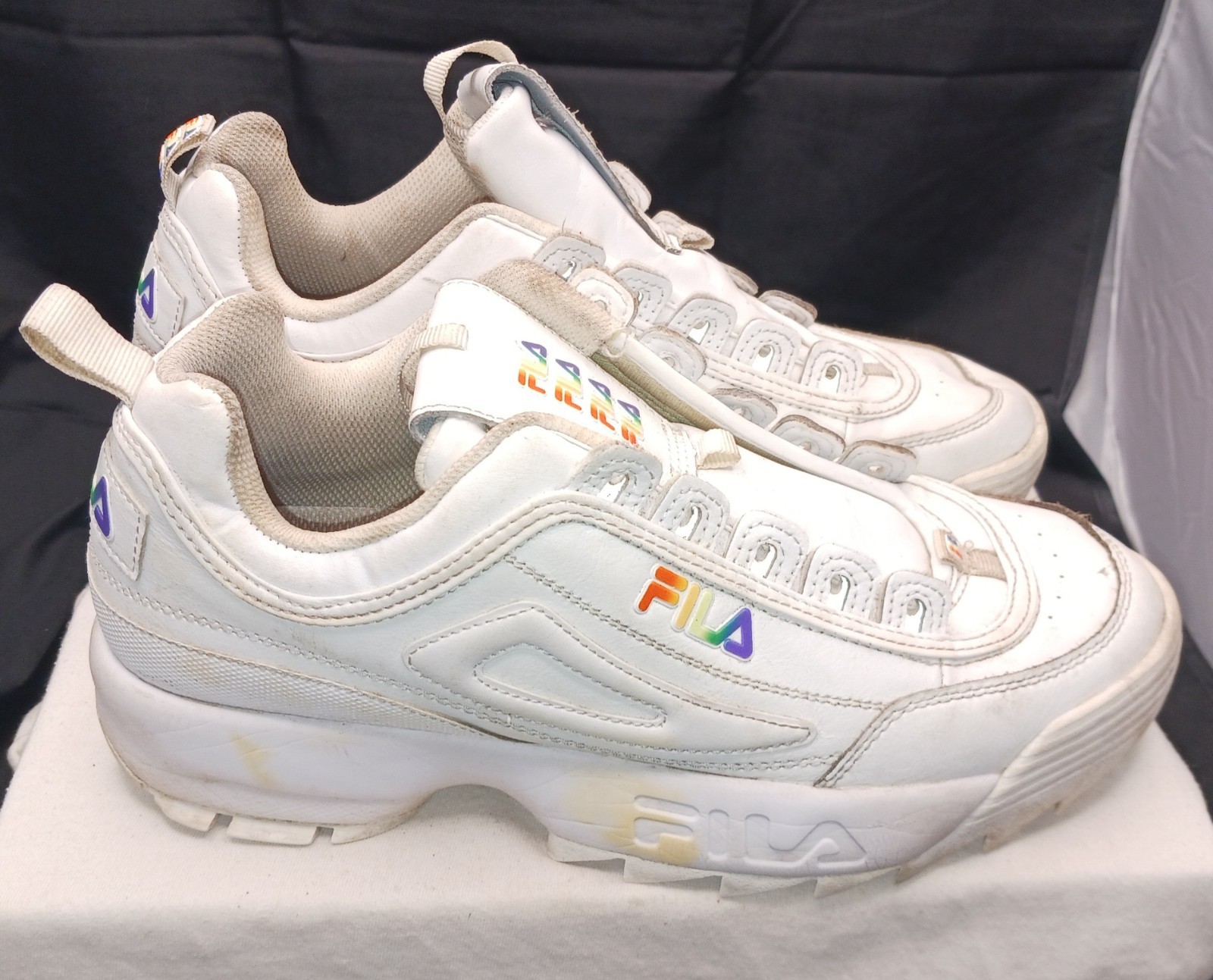 Mens Size 11 FILA DISRUPTOR II Premium RT Multi Color Rainbow Athletic Shoes